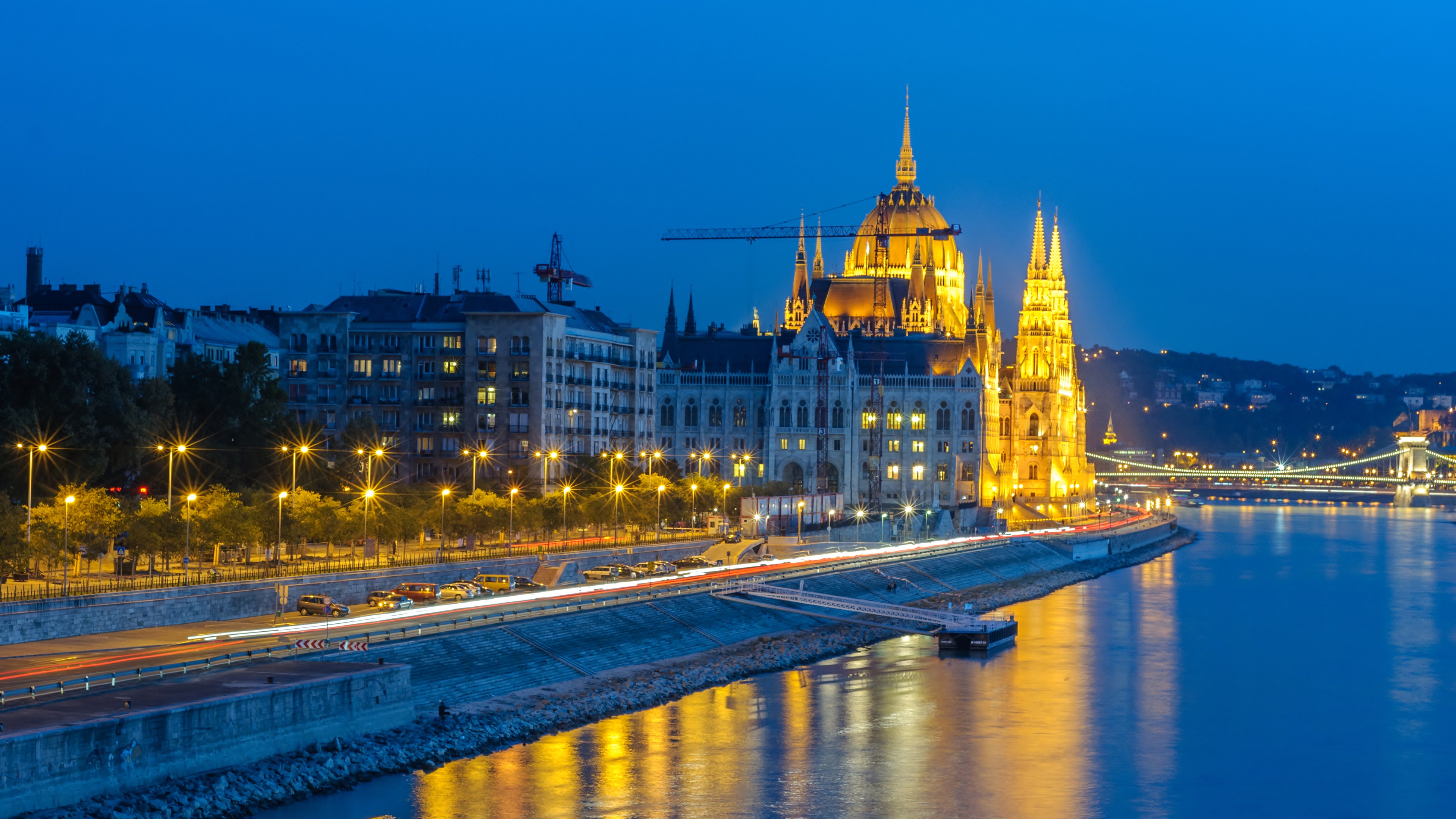 Hungarian Parliament Building Wallpapers