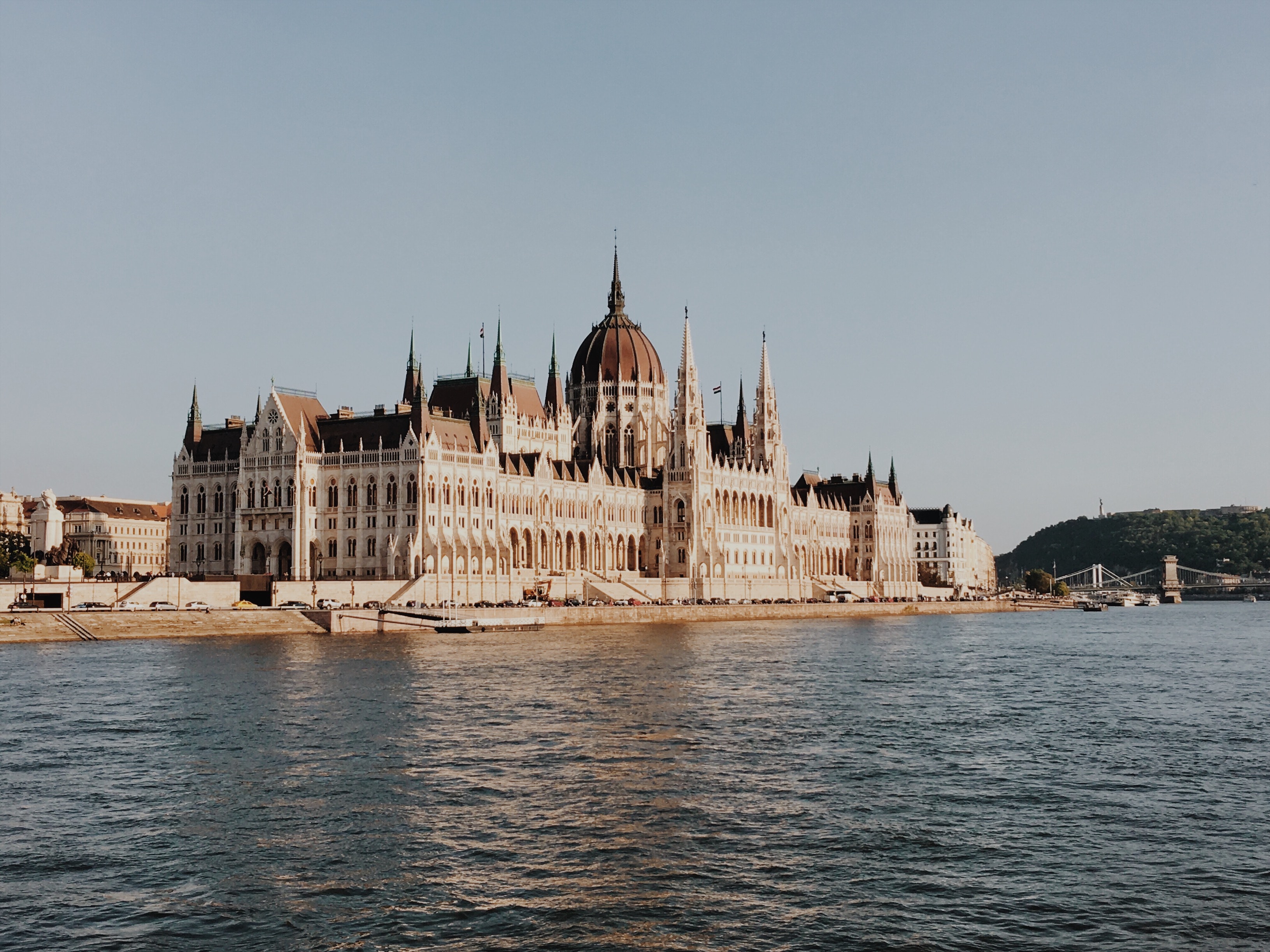 Hungarian Parliament Building Wallpapers