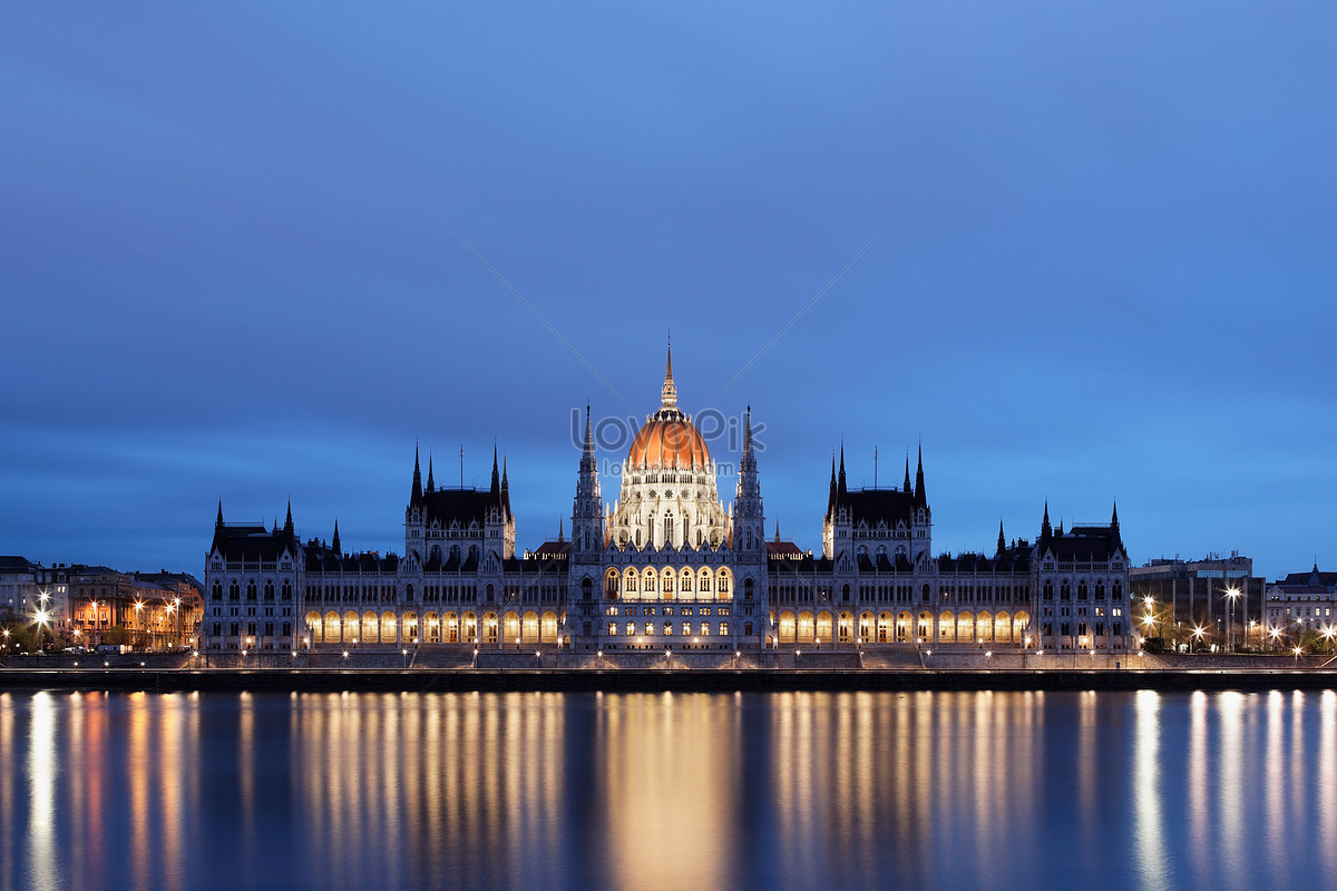 Hungarian Parliament Building Wallpapers