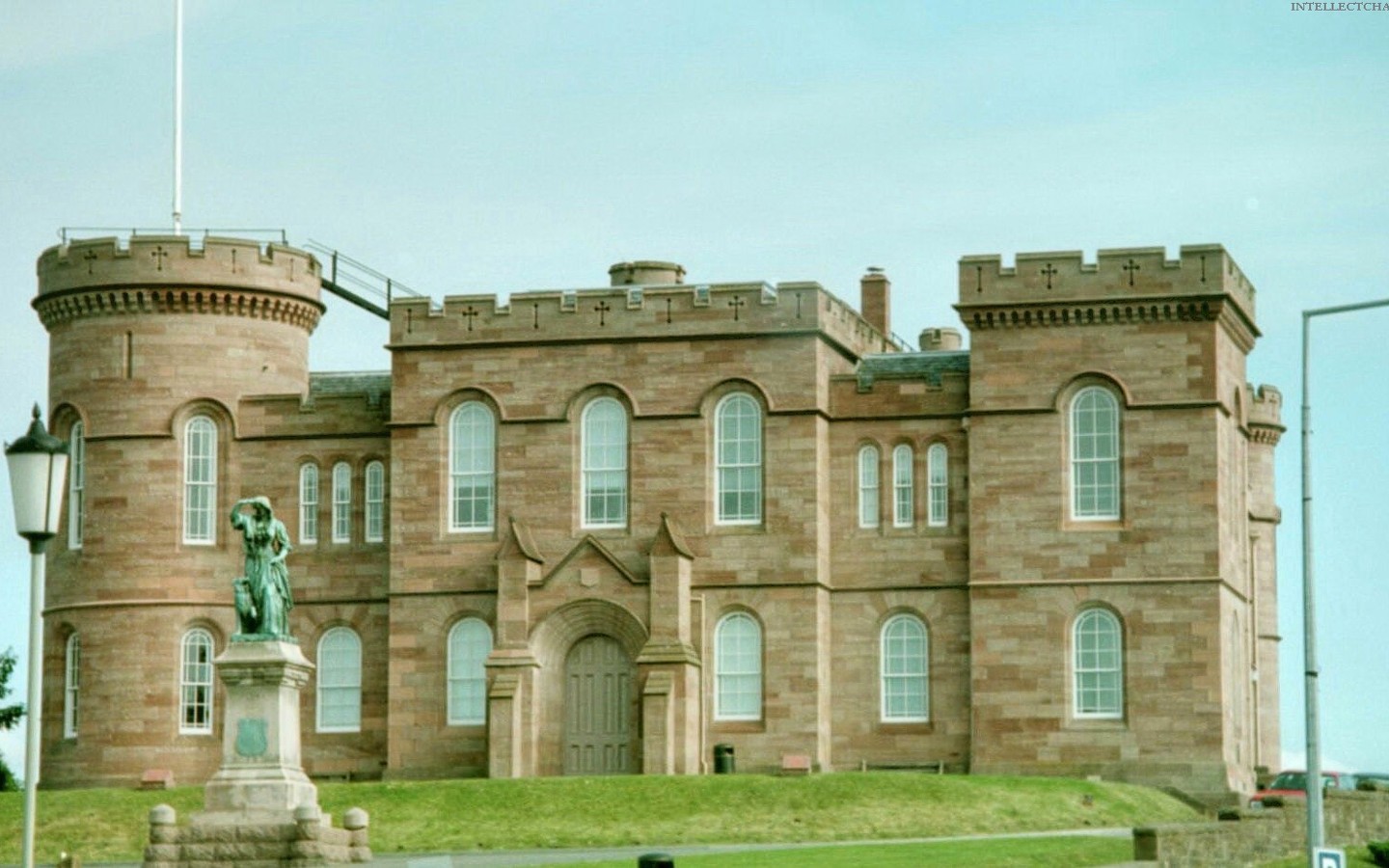 Inverness Castle Wallpapers