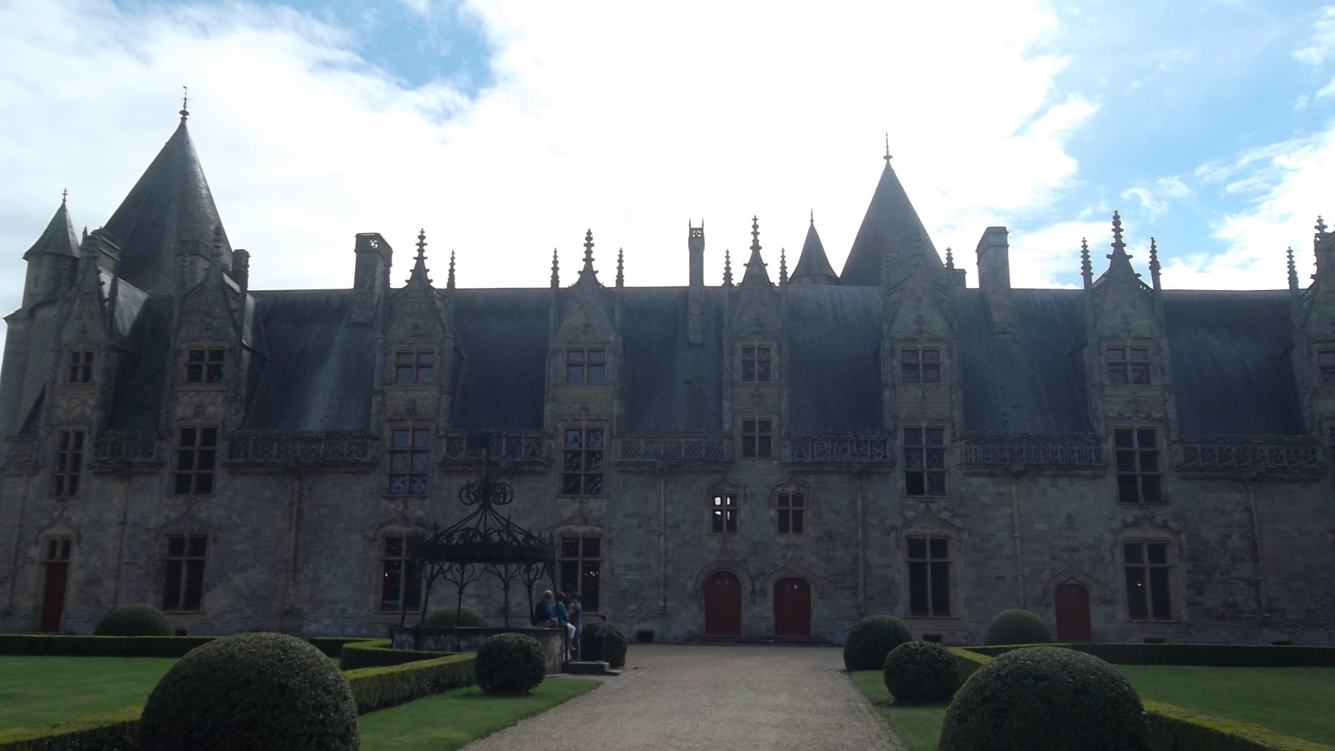 Josselin Castle Wallpapers