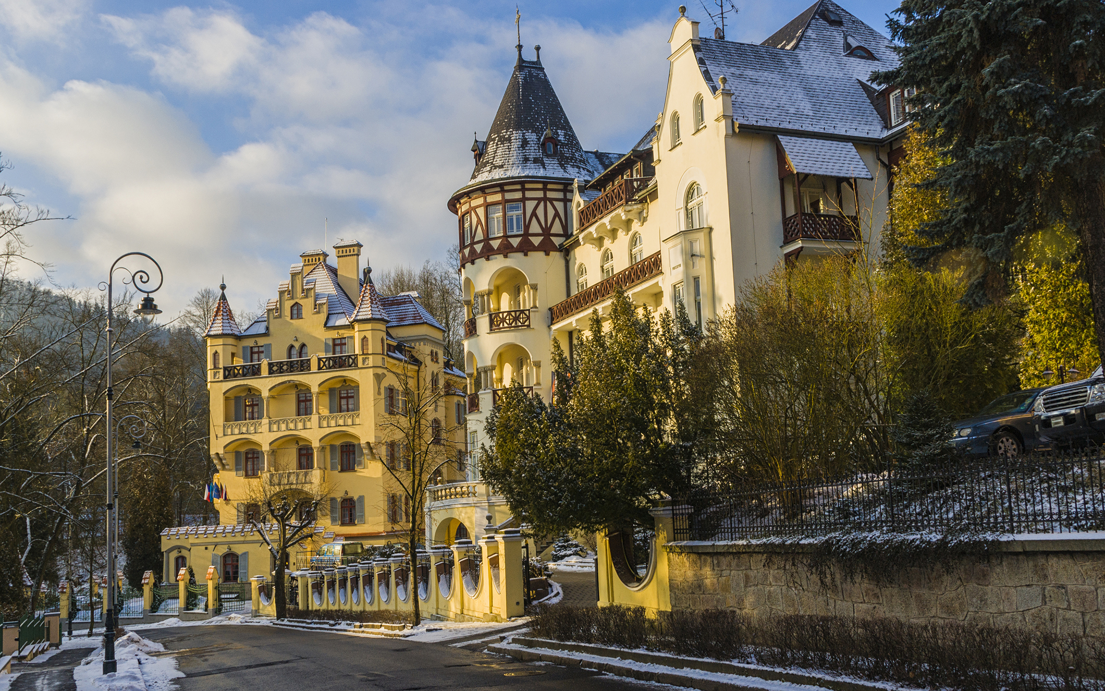 Karlovy Vary Wallpapers