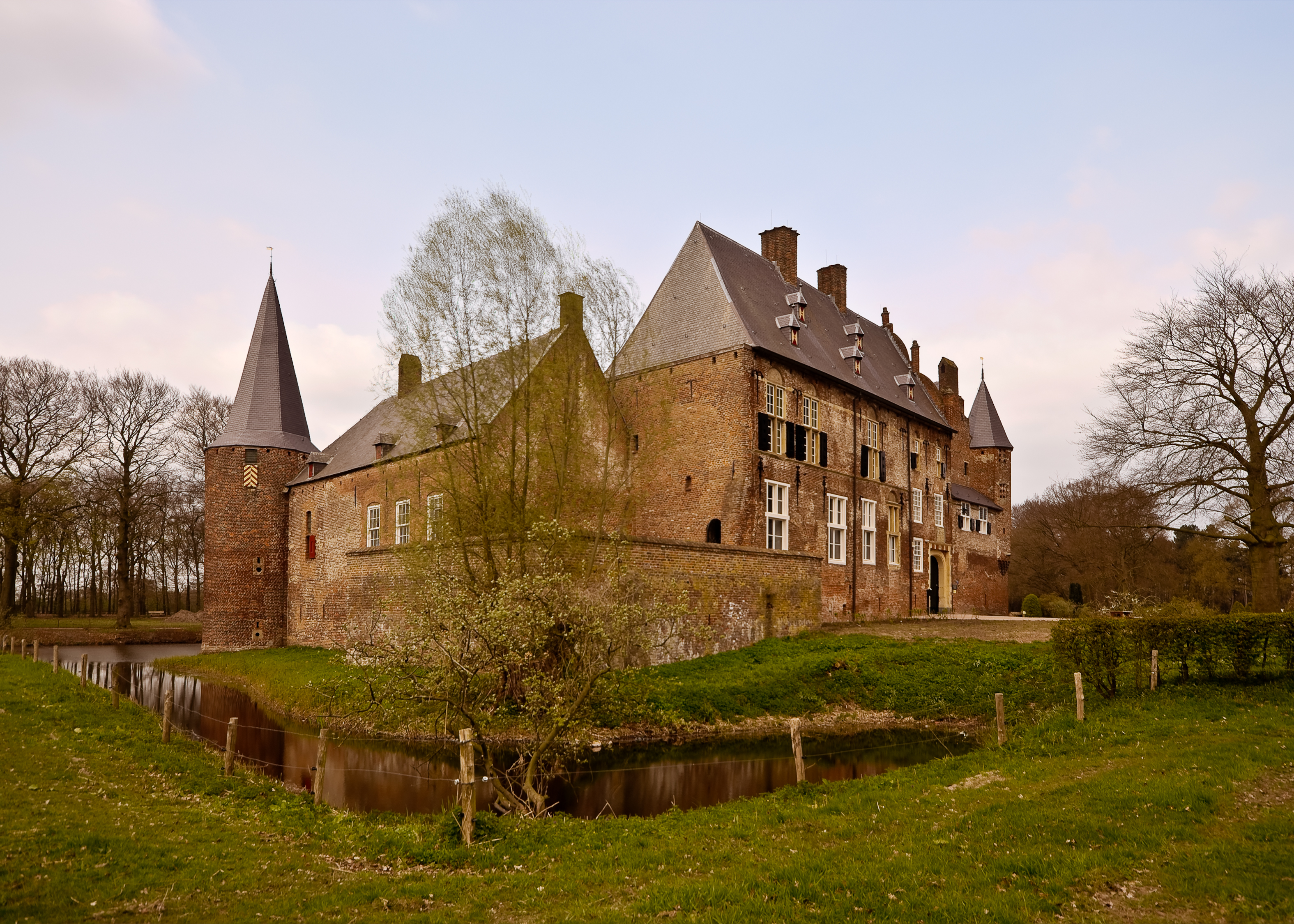 Kasteel Hernen Wallpapers