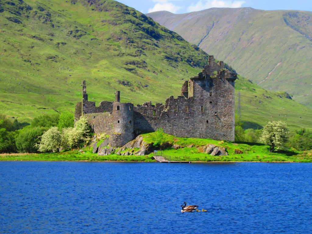 Kilchurn Castle Wallpapers