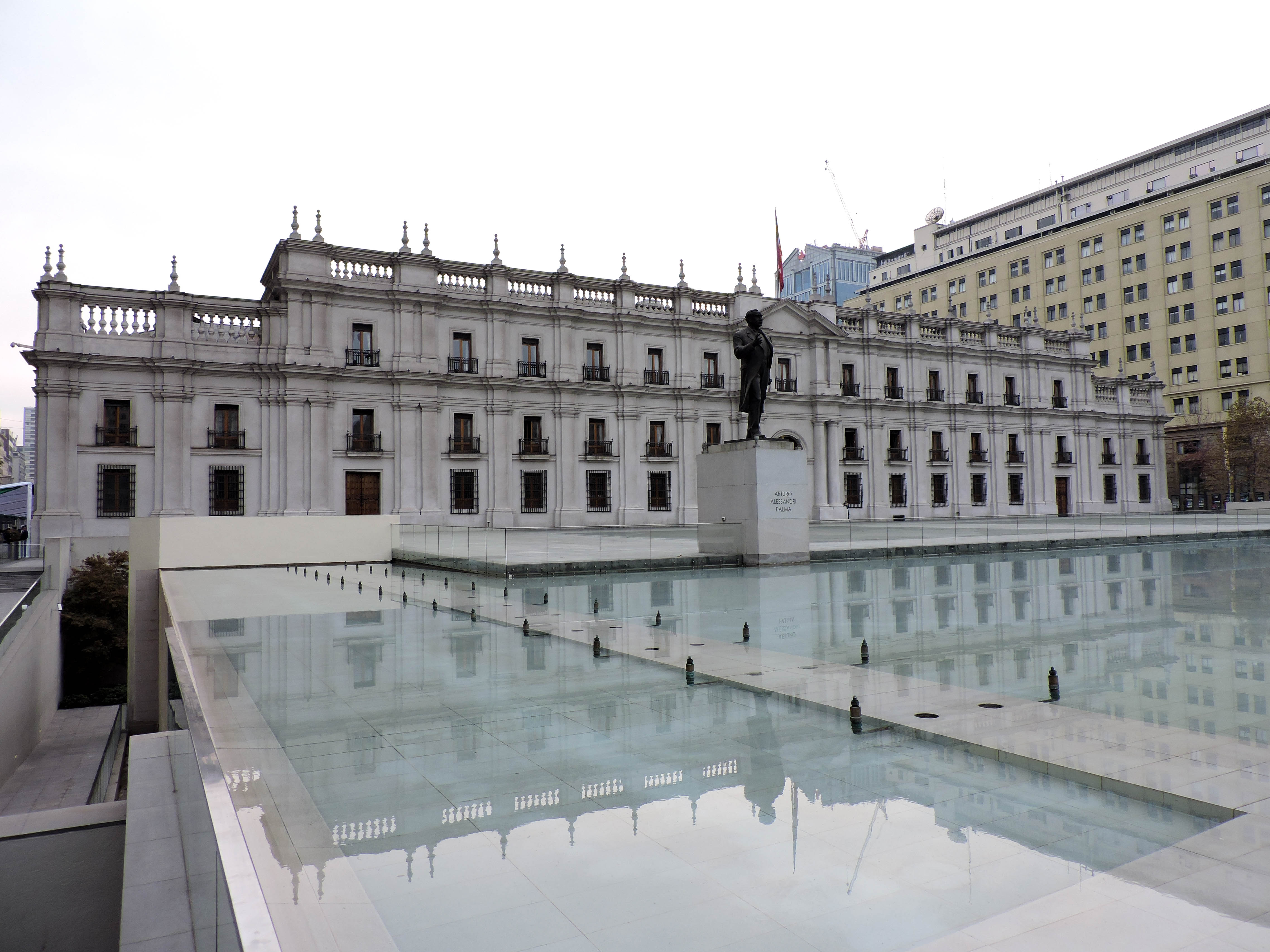 La Moneda Palace Wallpapers