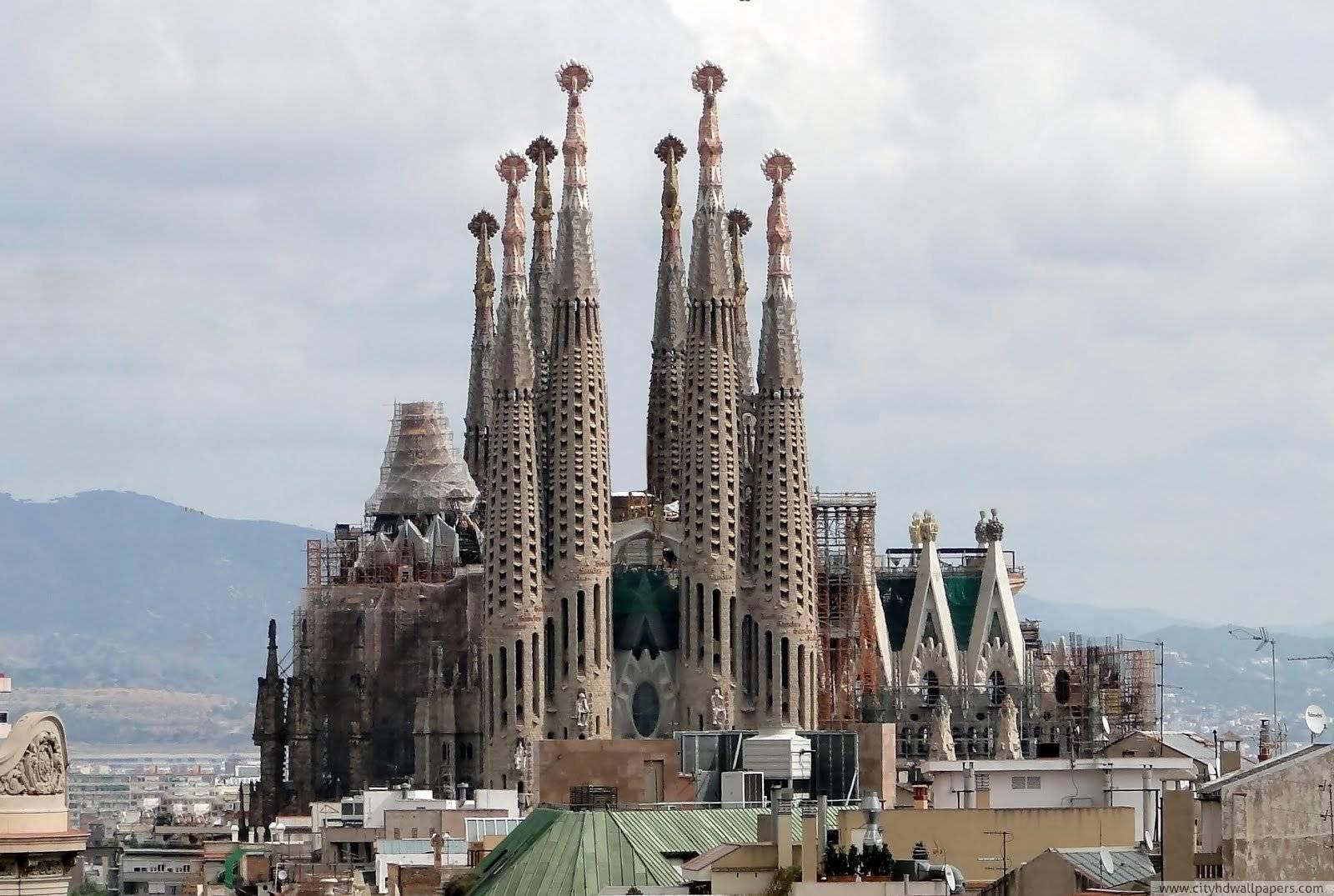 La Sagrada Familia Wallpapers