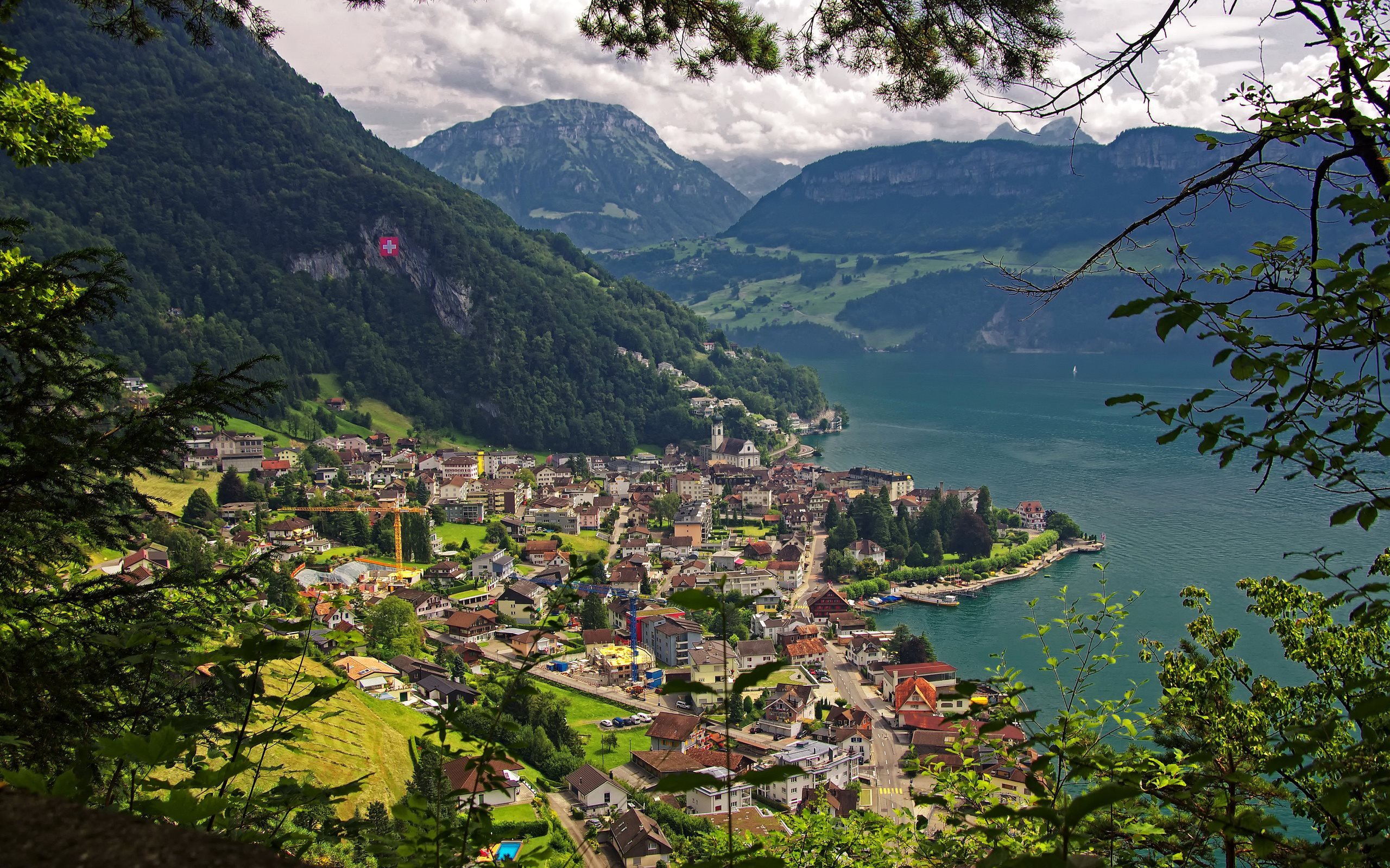 Lake Lucerne Wallpapers