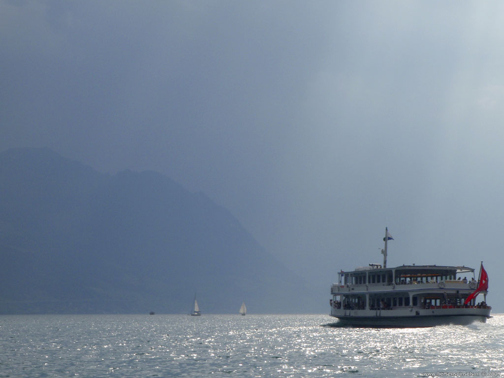 Lake Lucerne Wallpapers