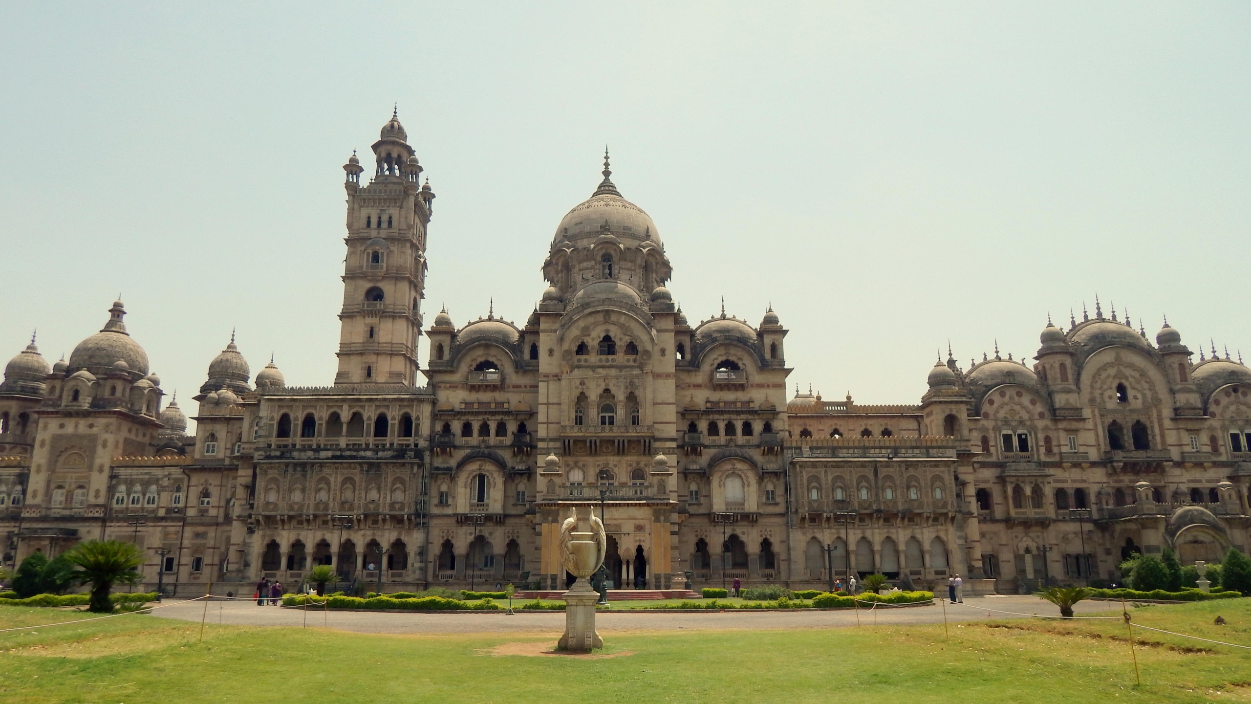 Laxmi Vilas Palace, Vadodara Wallpapers