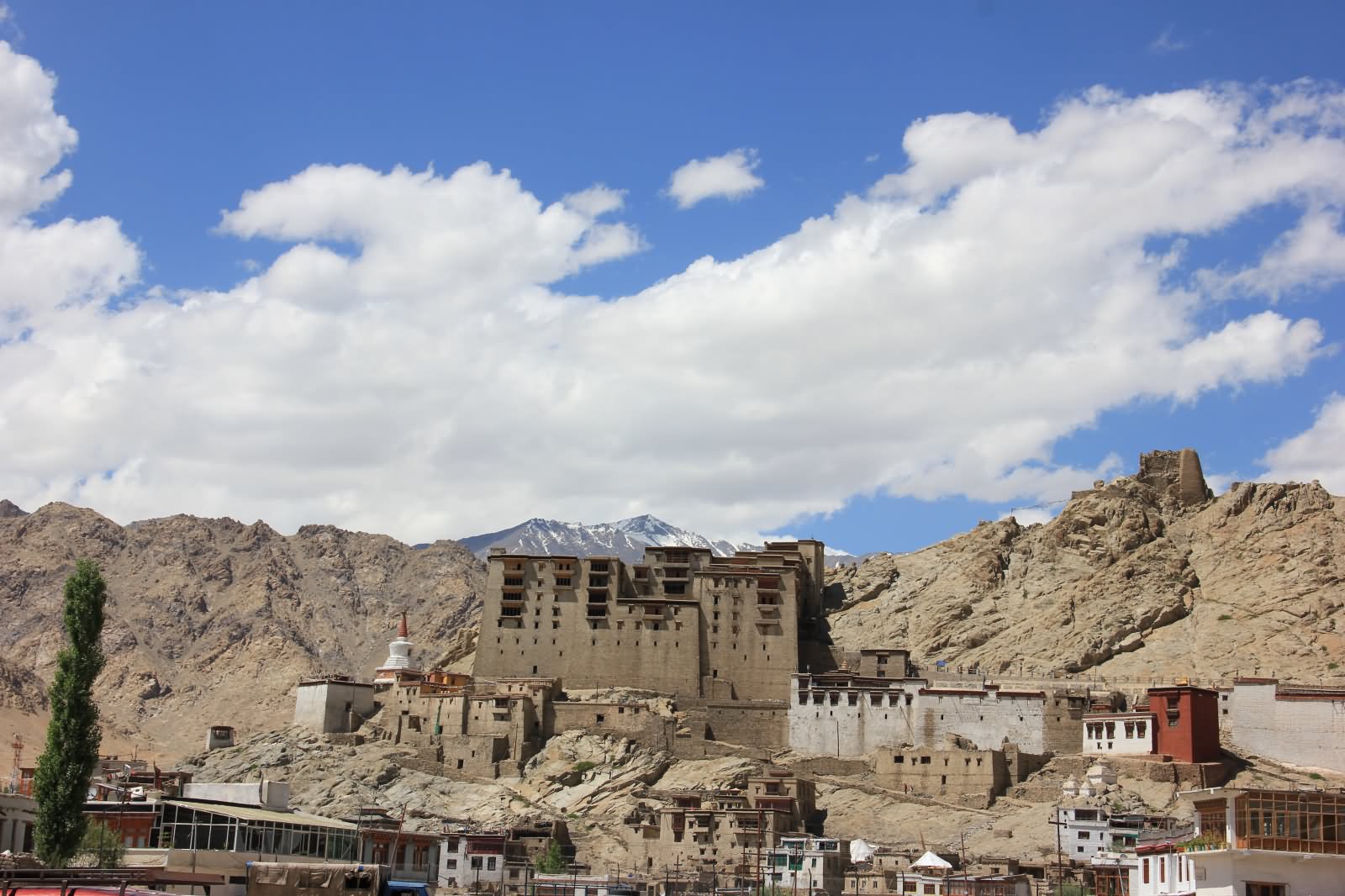 Leh Palace Wallpapers