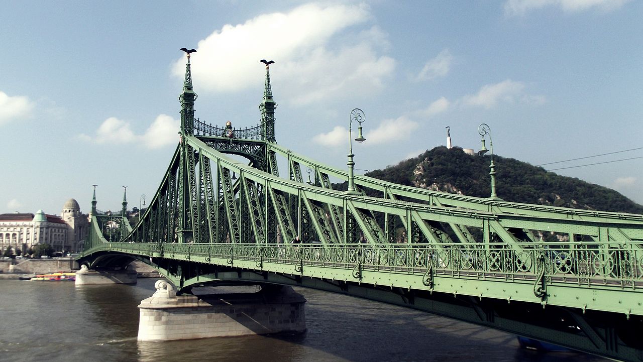 Liberty Bridge, Budapest Wallpapers