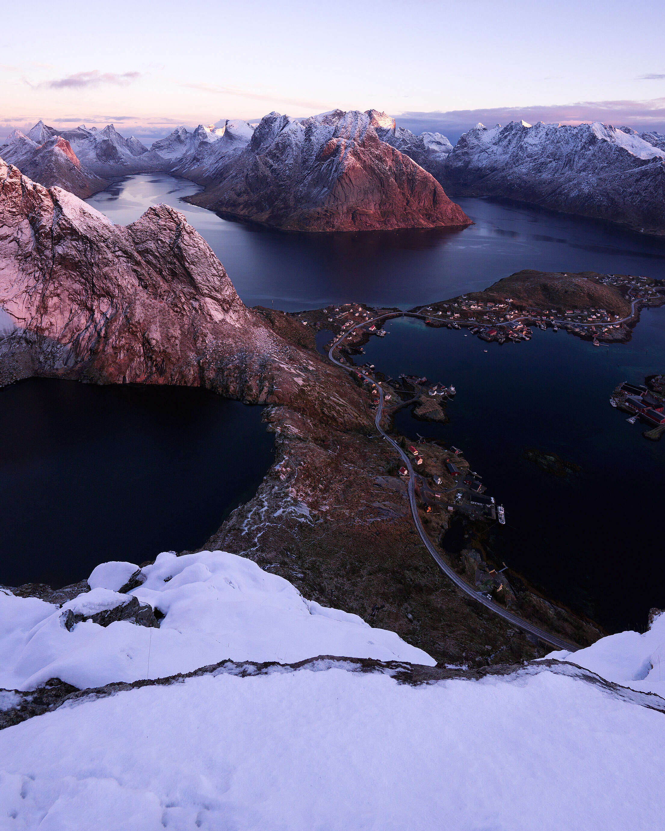 Lofoten Sunrise Near Sea Mountains Norway Island Wallpapers