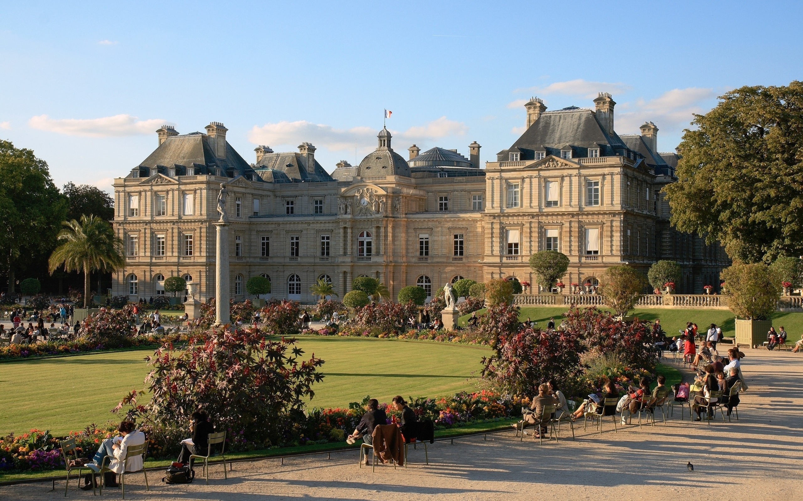 Luxembourg Palace Wallpapers