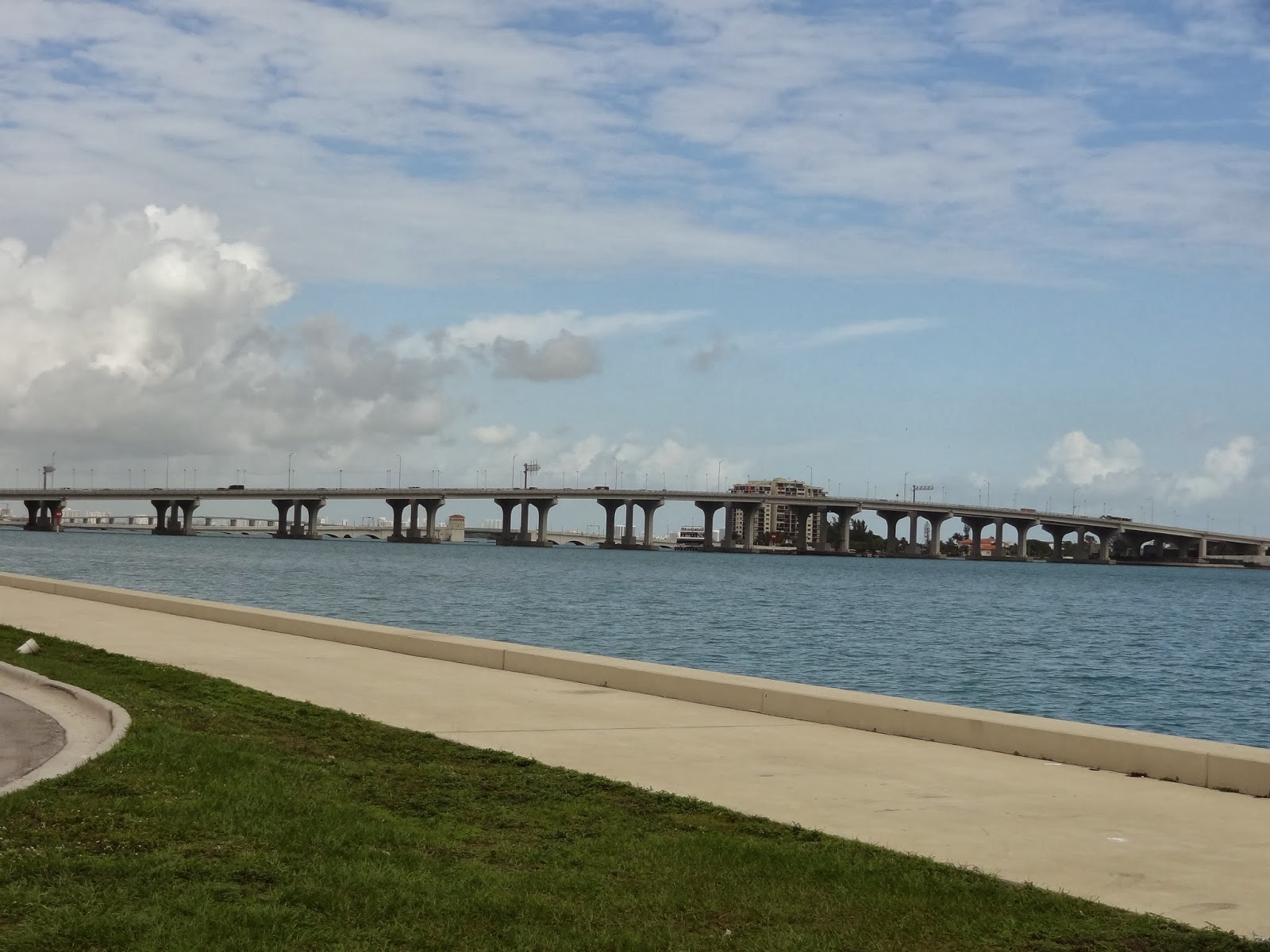 Macarthur Causeway Wallpapers