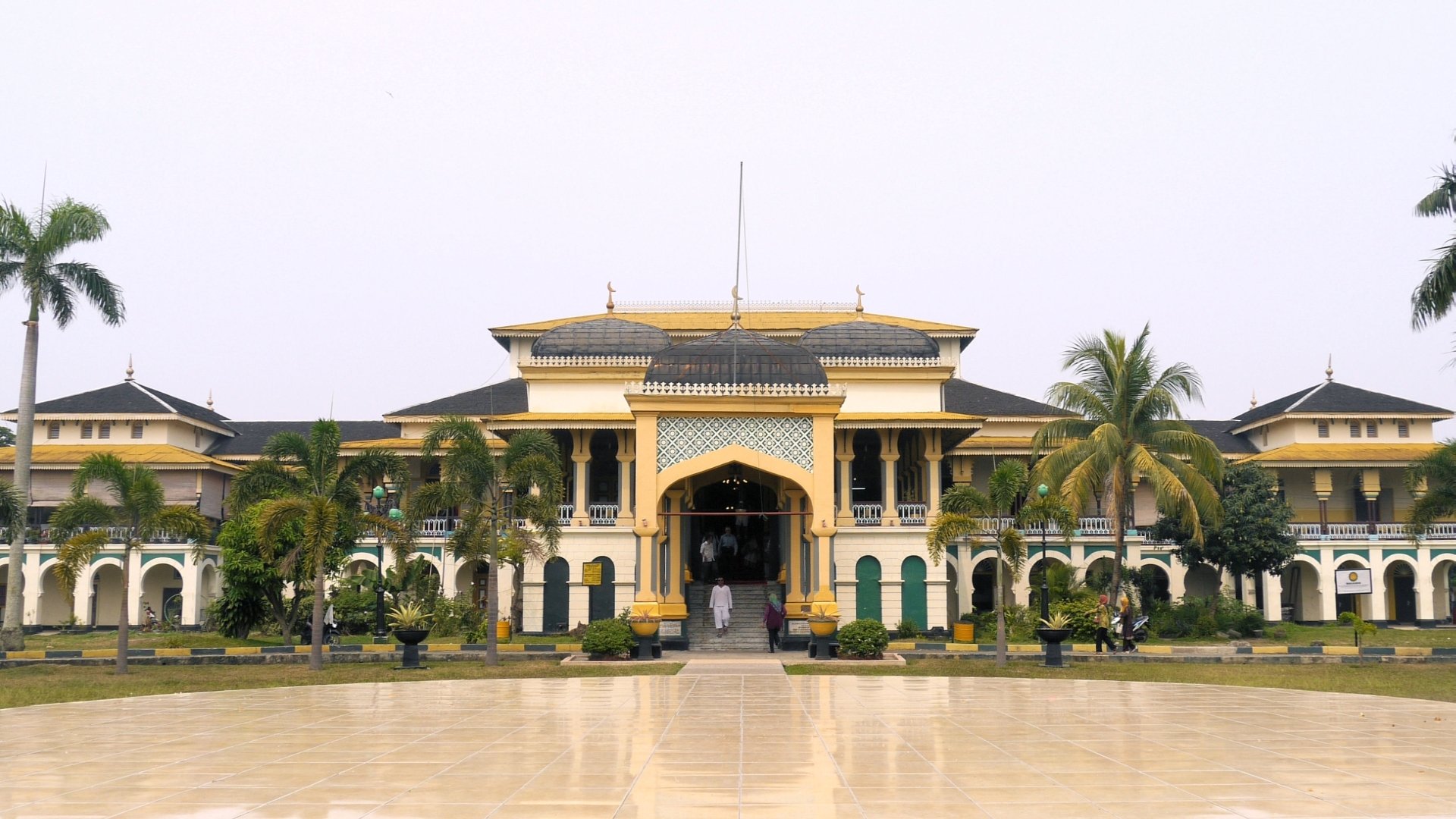 Maimun Palace Wallpapers