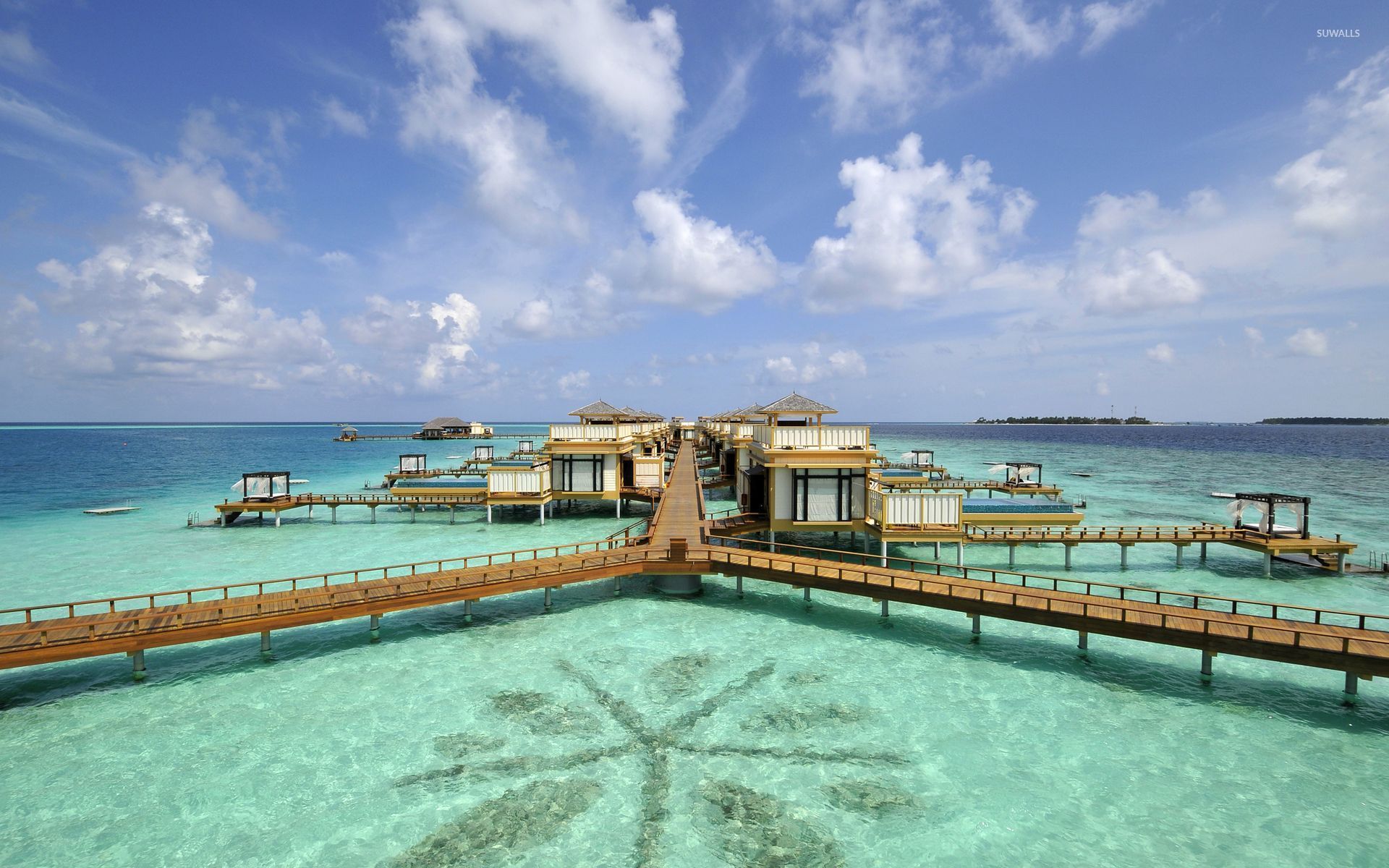 Maldives Central Grande Island Resort Wallpapers