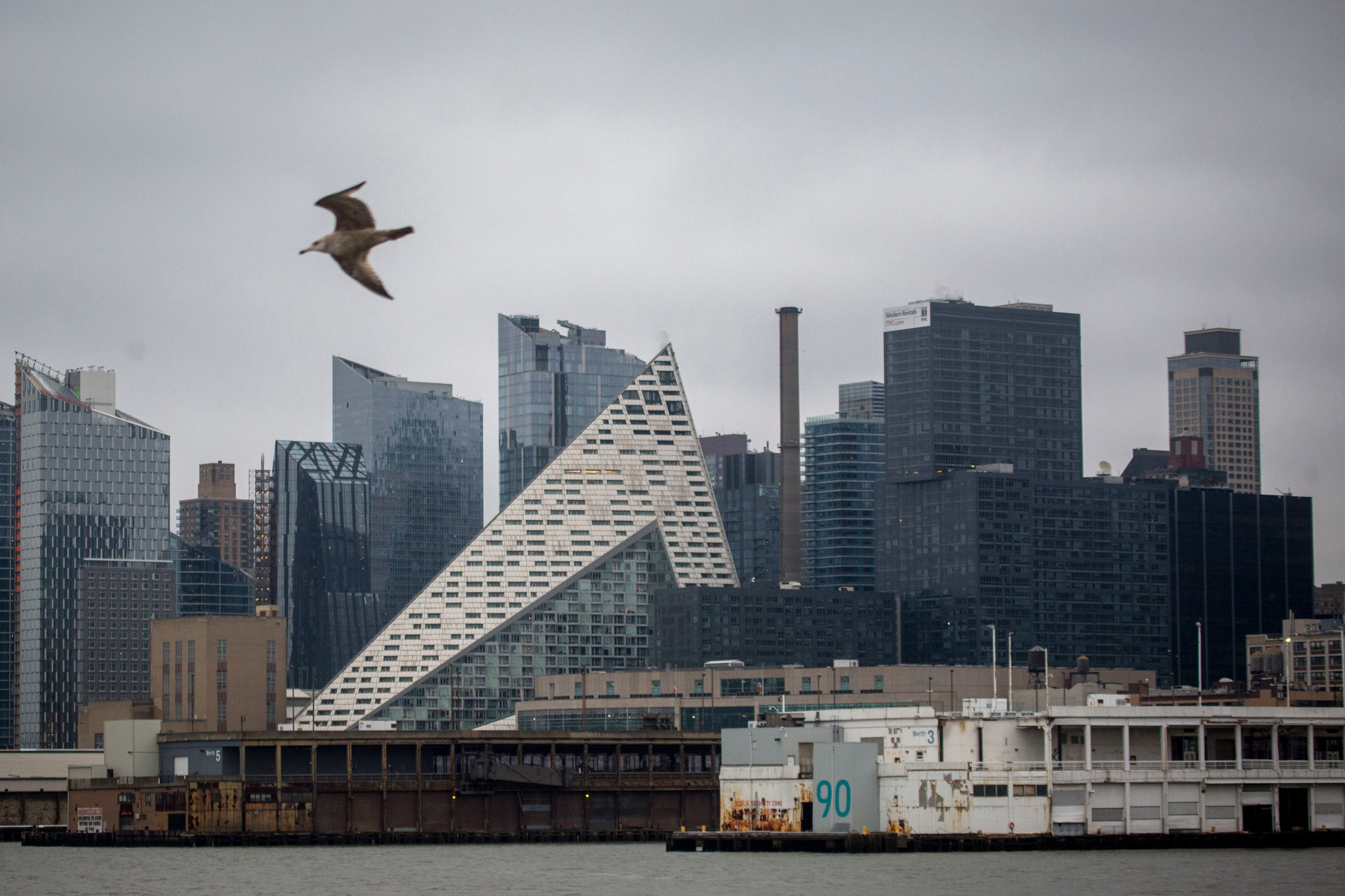 Manhattan Skyscraper Old Pier Wallpapers