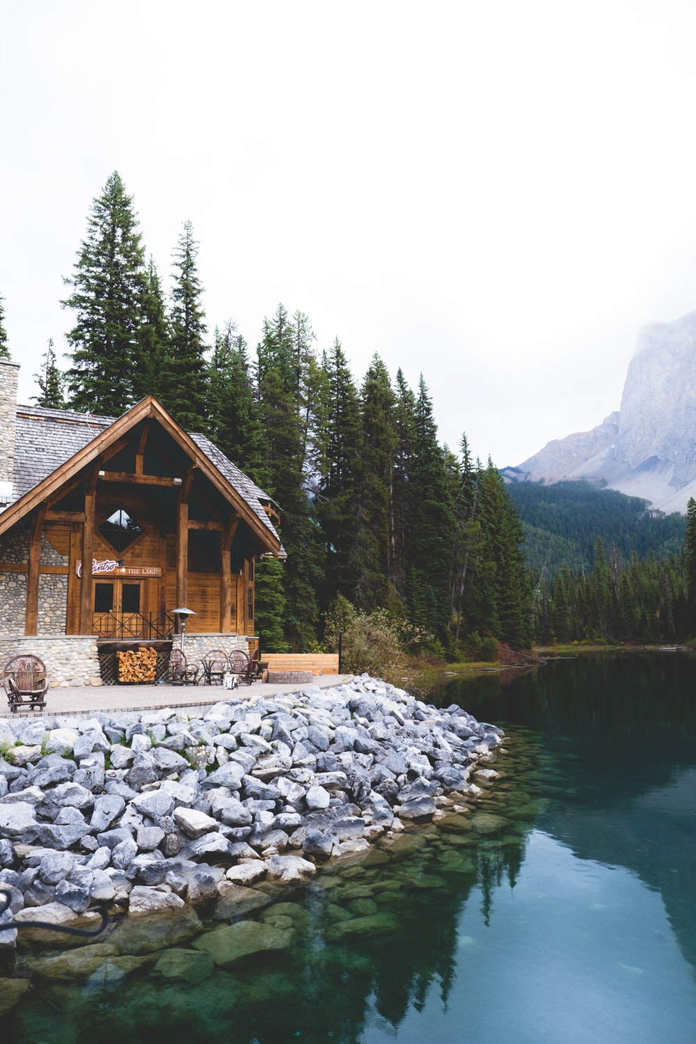 Mansion Reflection In Lake Wallpapers