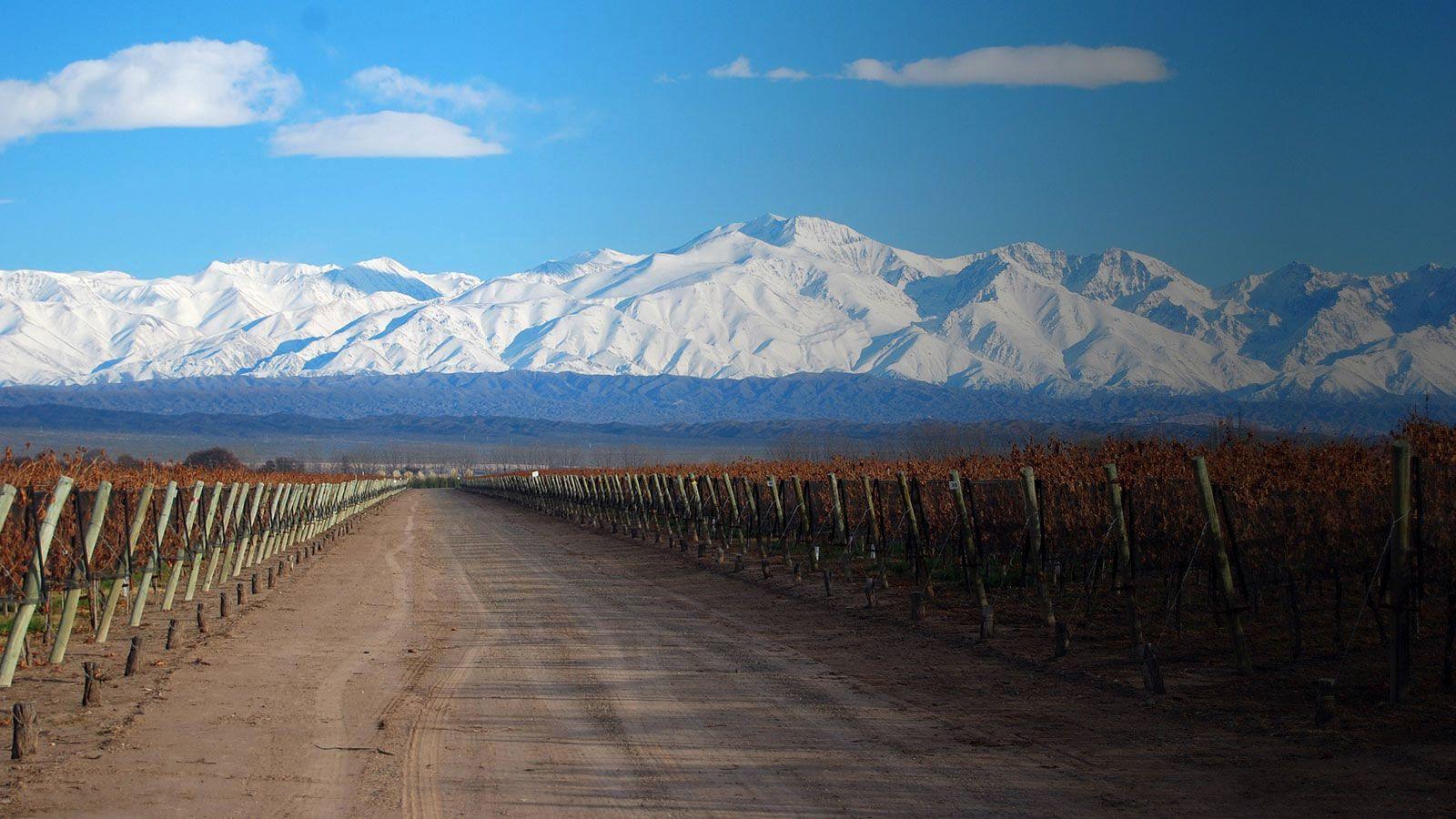 Mendoza Castle Wallpapers