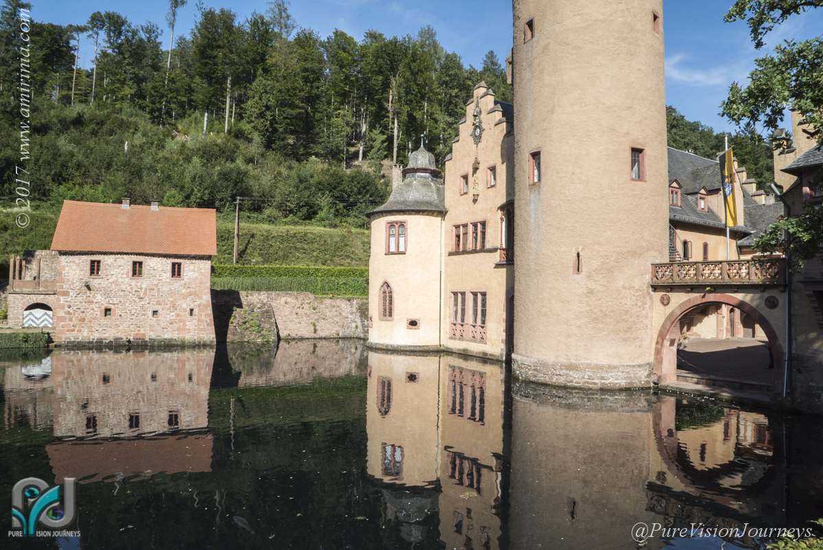 Mespelbrunn Castle Wallpapers