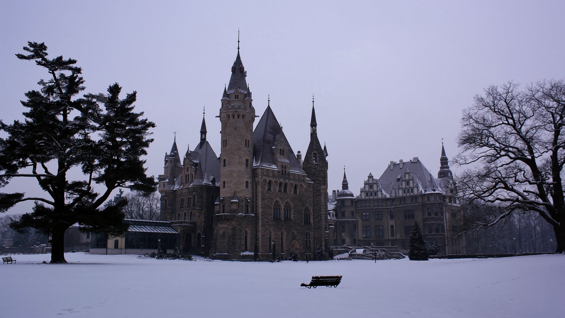 Moszna Castle Wallpapers