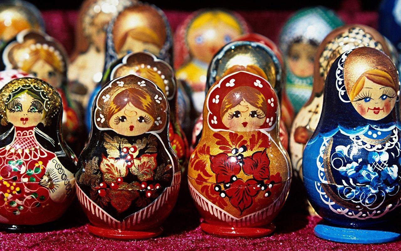 Nesting Doll Wallpapers
