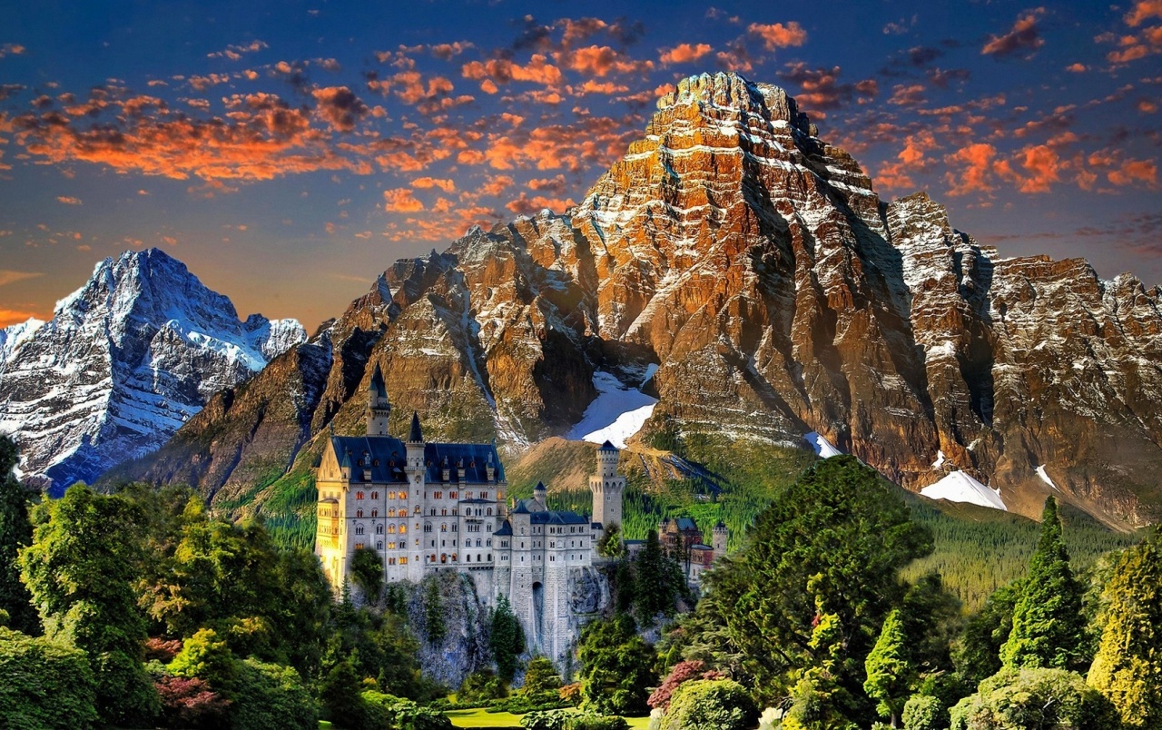 Neuschwanstein Castle Wallpapers