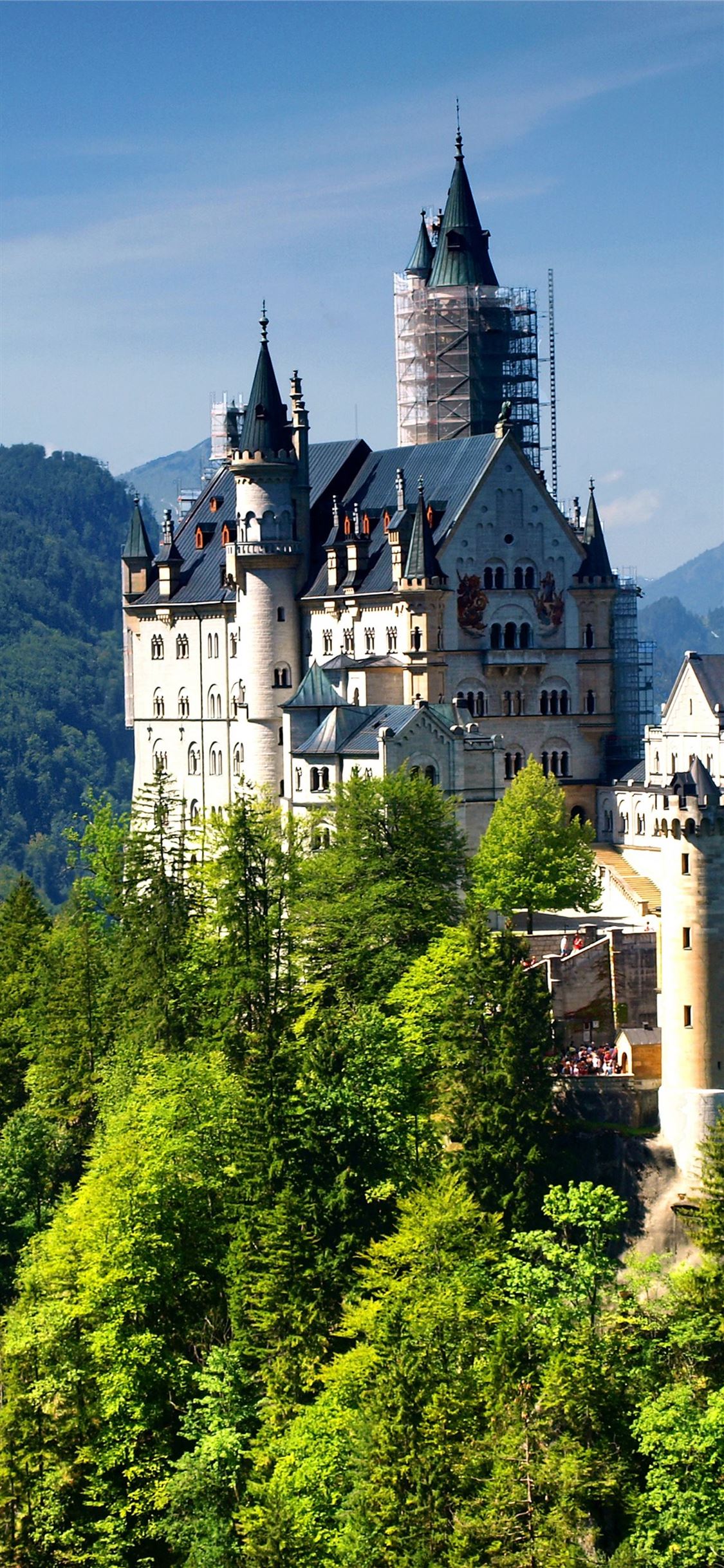 Neuschwanstein Castle Wallpapers