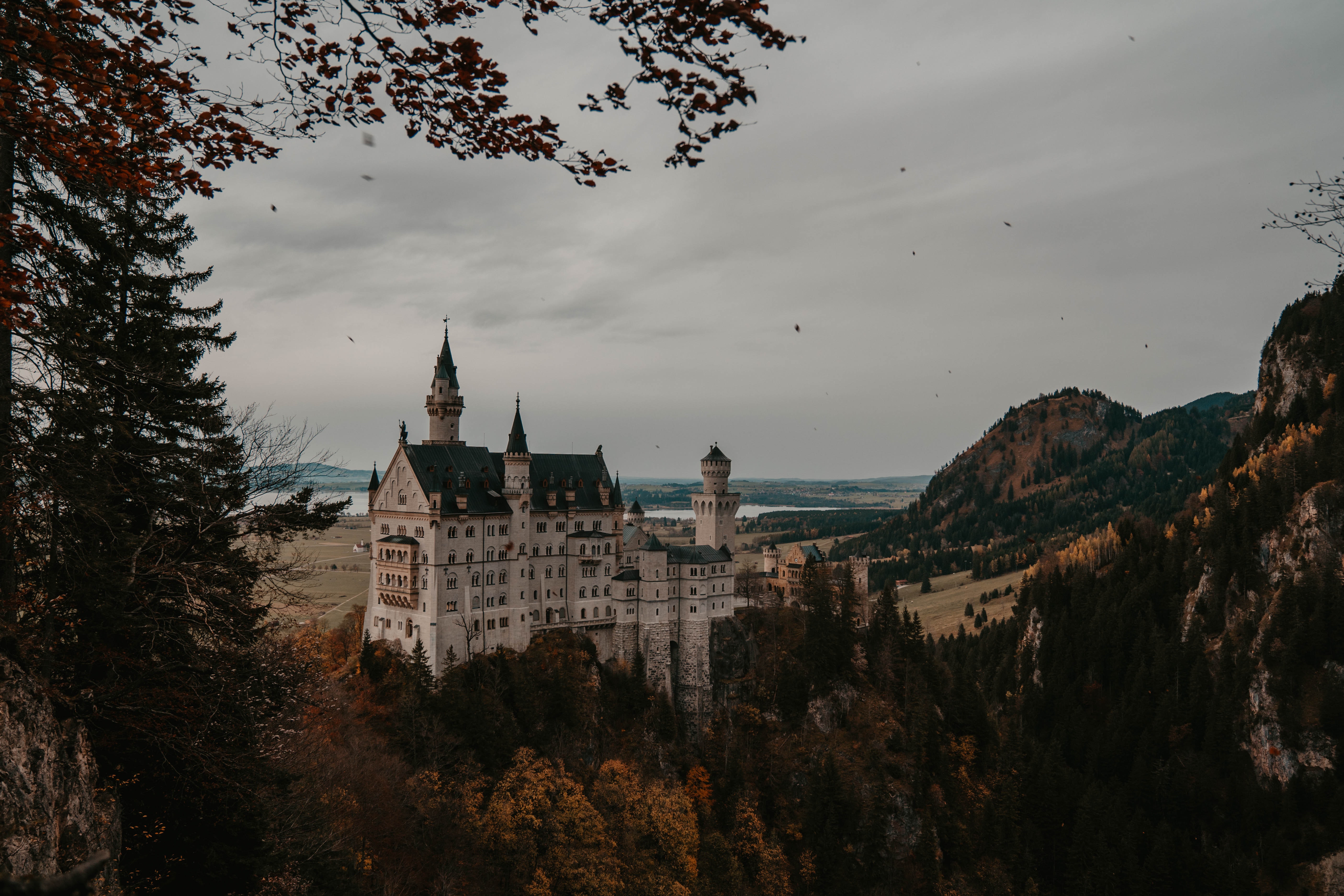 Neuschwanstein Castle Wallpapers