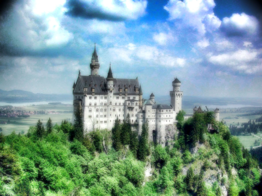 Neuschwanstein Castle Wallpapers