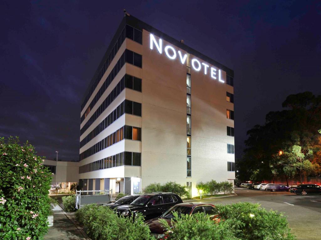 Novotel Sydney Wallpapers