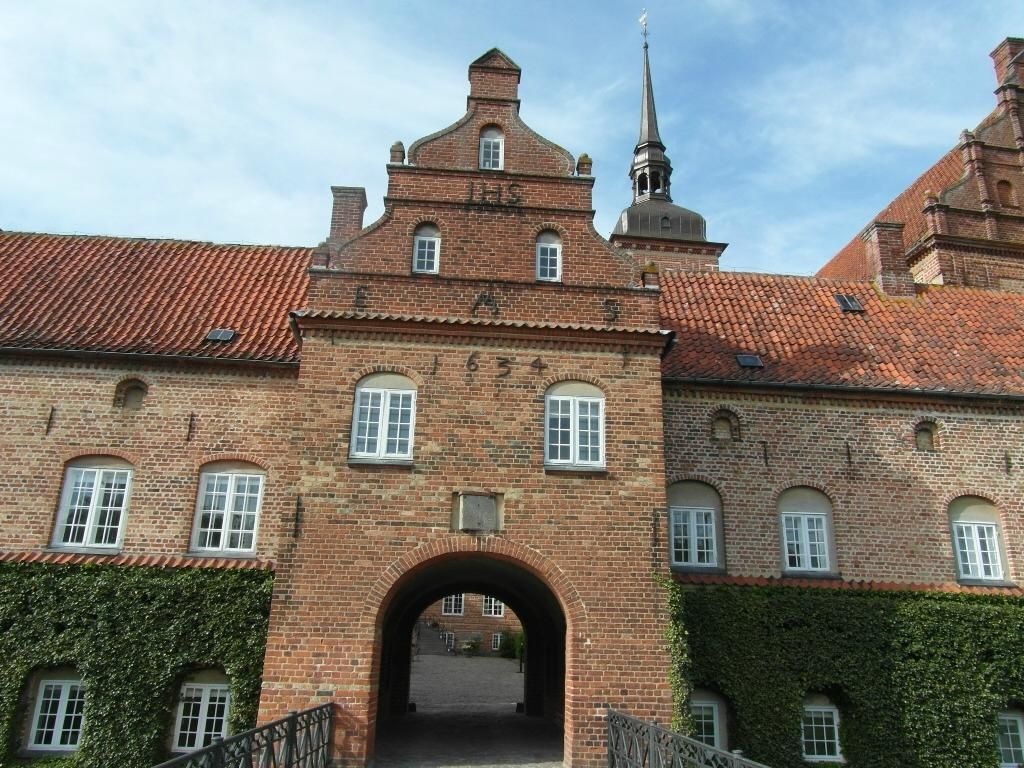 Nyborg Castle Wallpapers