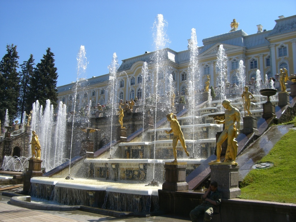 Peterhof Palace Wallpapers