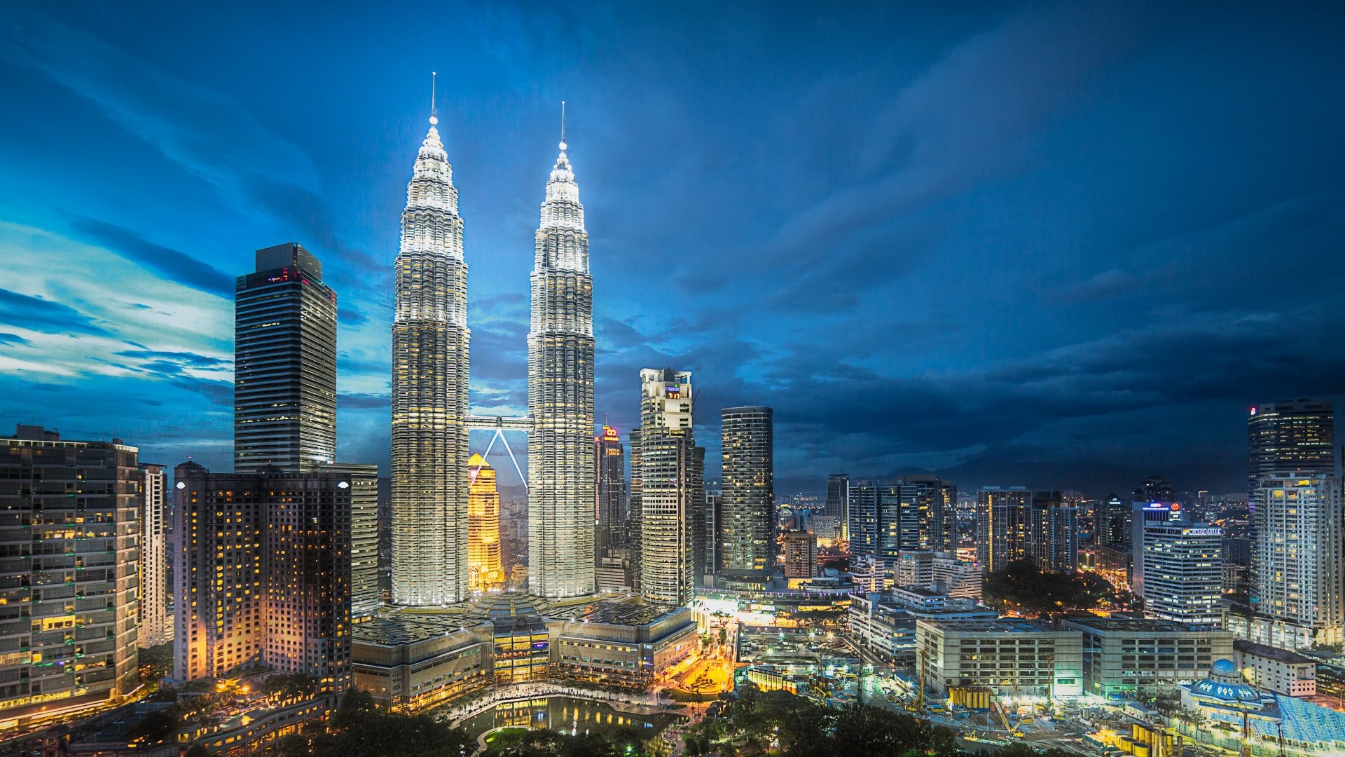 Petronas Towers Wallpapers