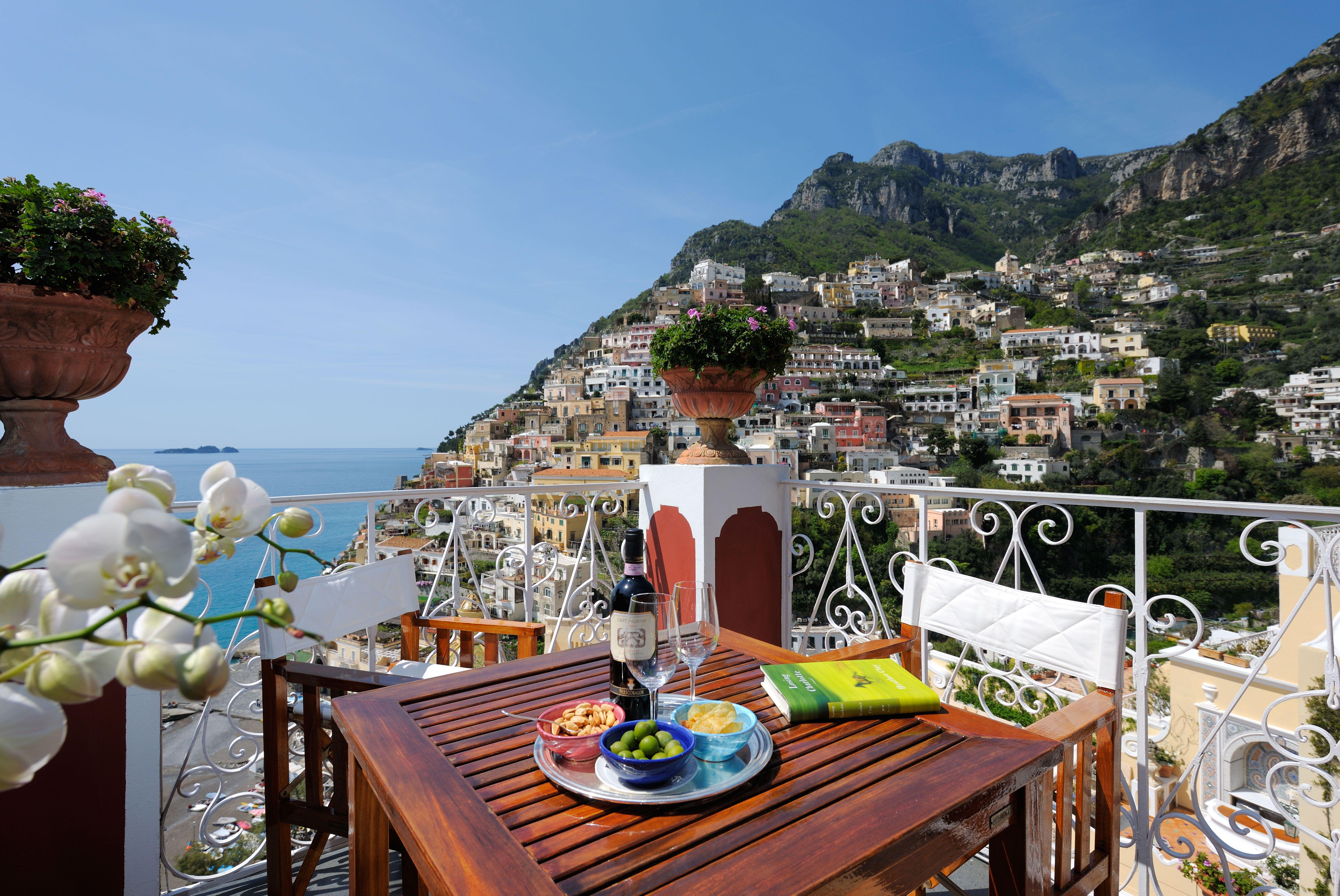 Positano Wallpapers