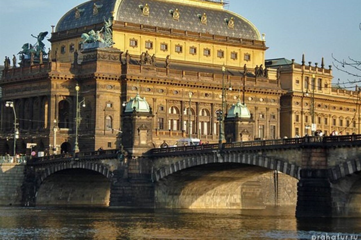 Prague National Theatre Wallpapers