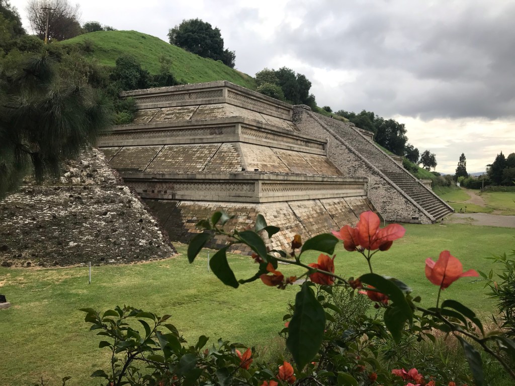 Pueblito Pyramid Wallpapers