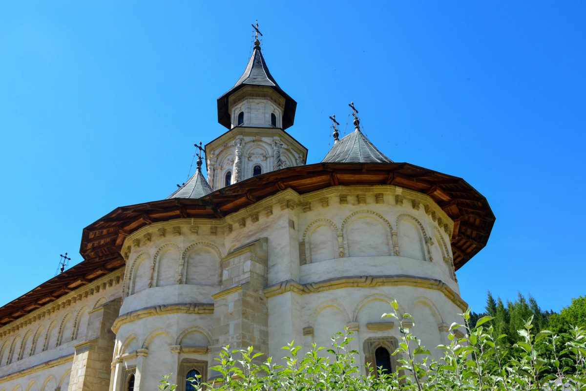 Putna Monastery Wallpapers