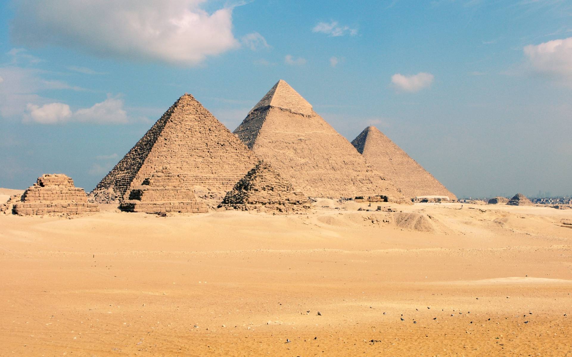 Pyramids Of Giza Wallpapers