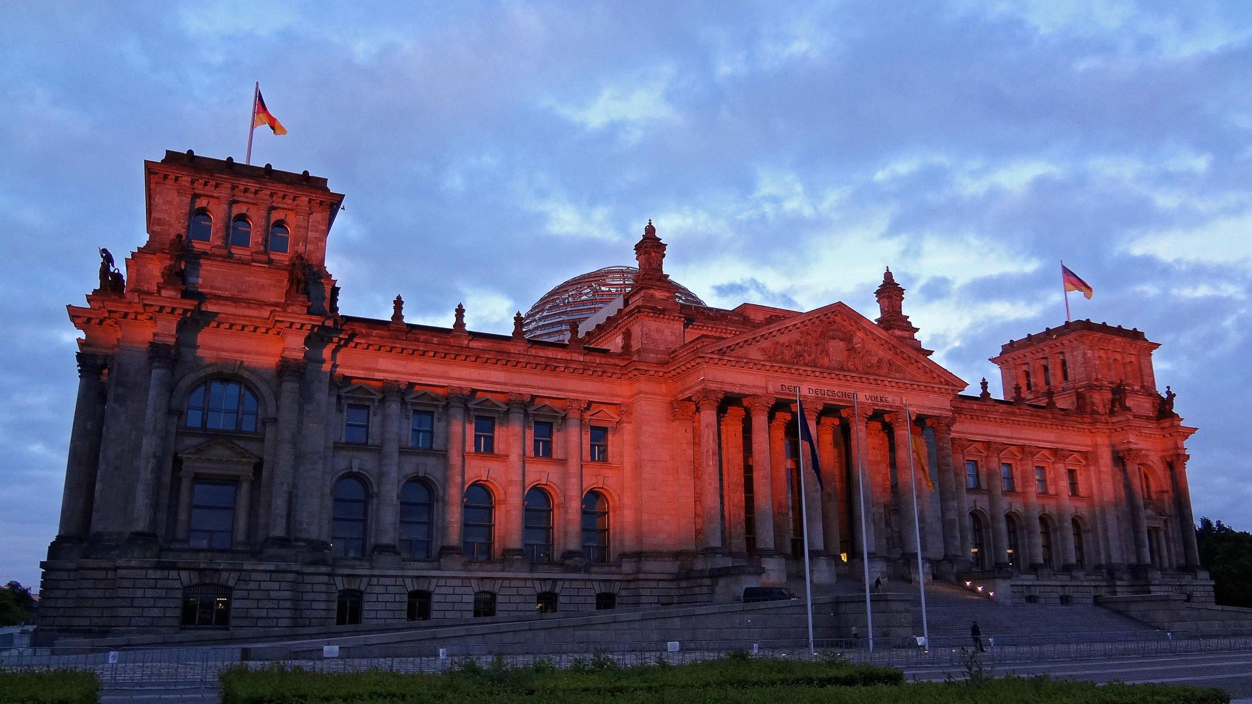 Reichstag Building Wallpapers