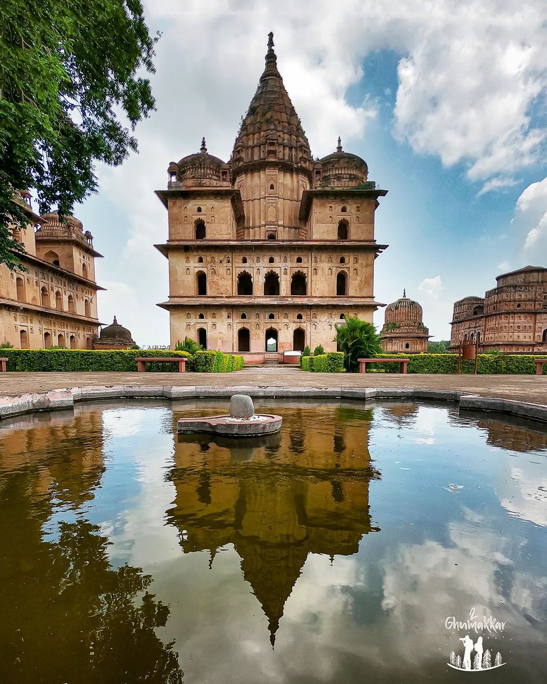 Royal Chhatris Of Orchha Wallpapers