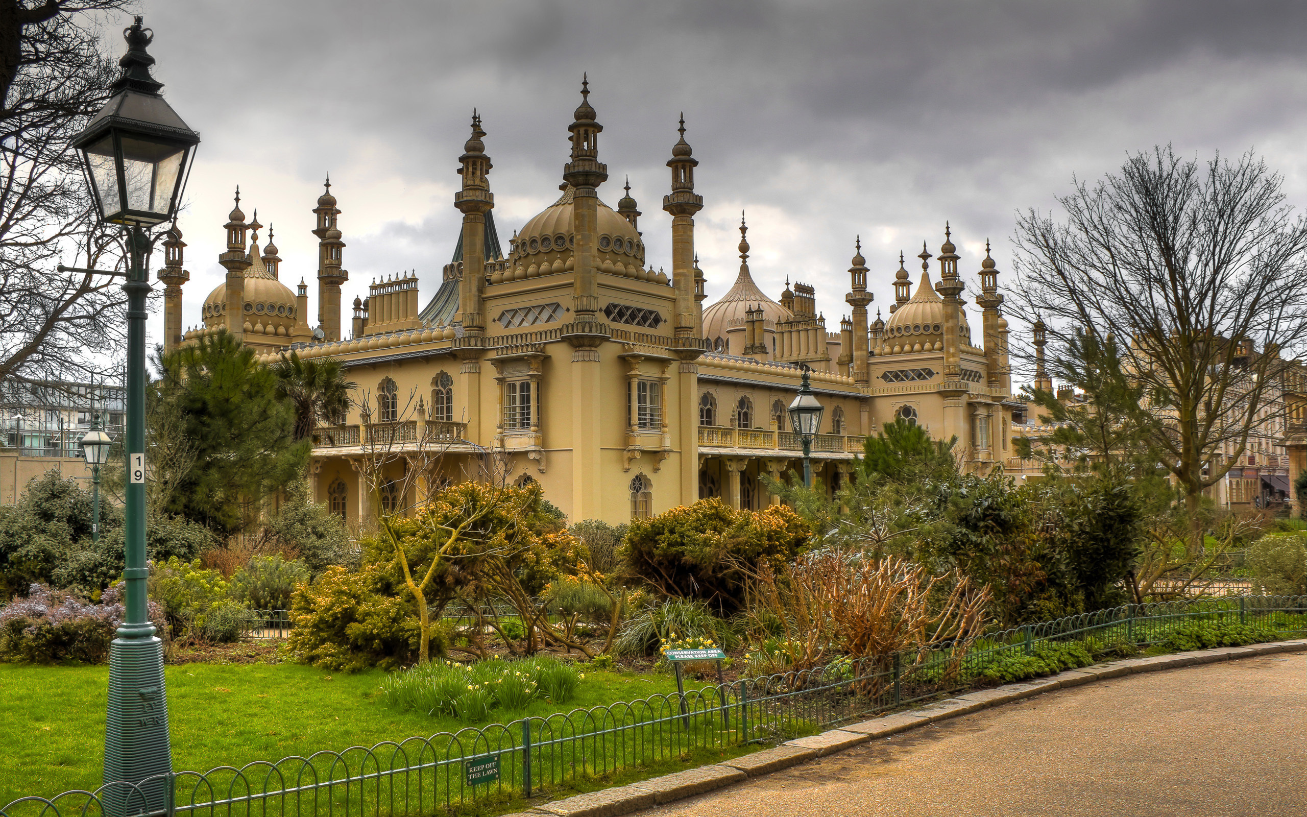 Royal Pavilion Wallpapers