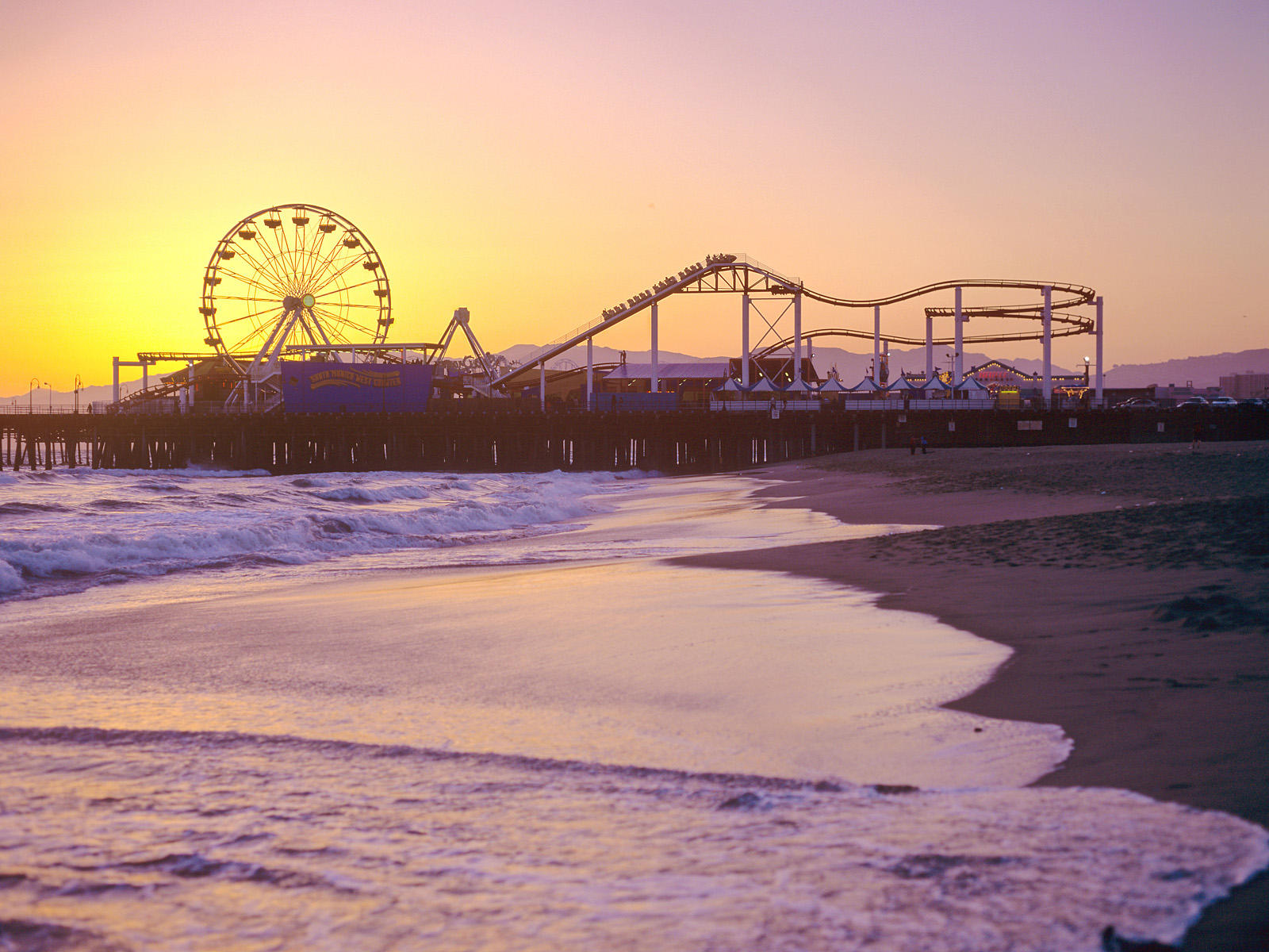 Santa Monica Pier Wallpapers