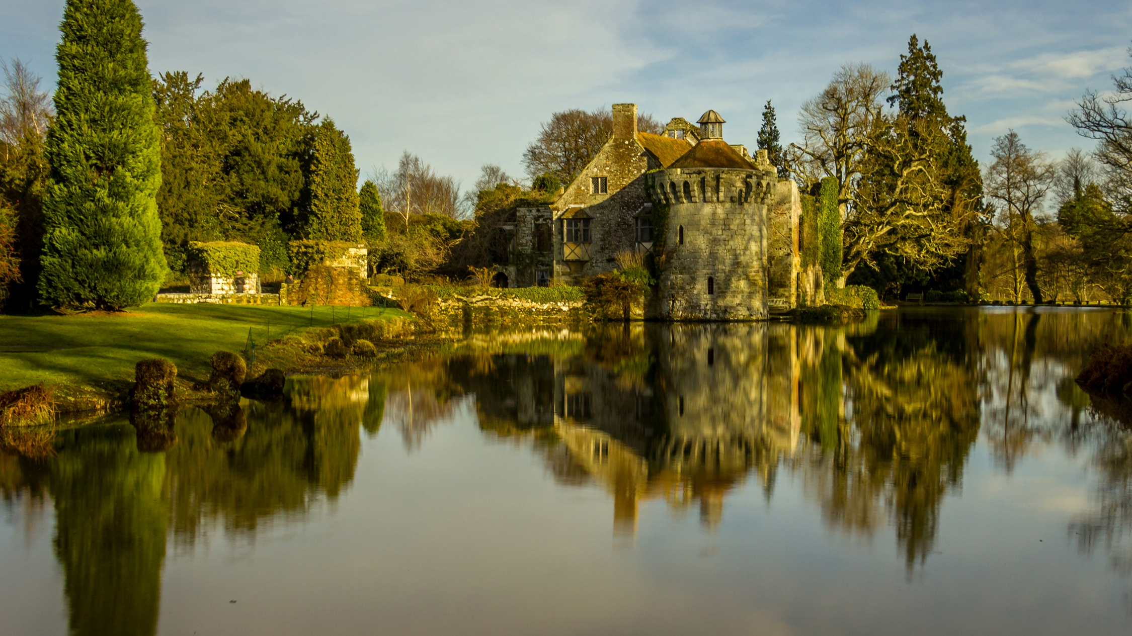 Scotney Castle Wallpapers