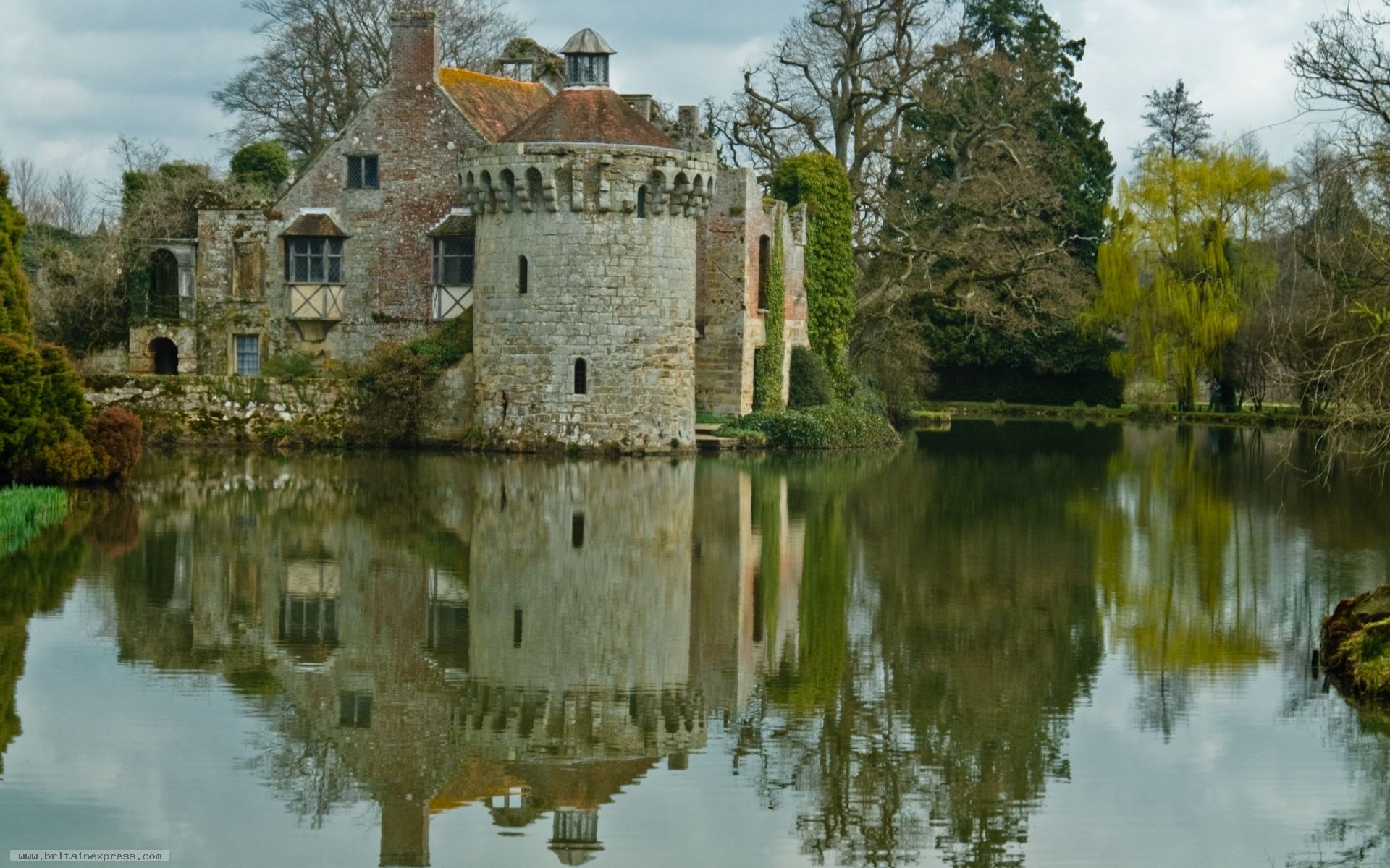 Scotney Castle Wallpapers