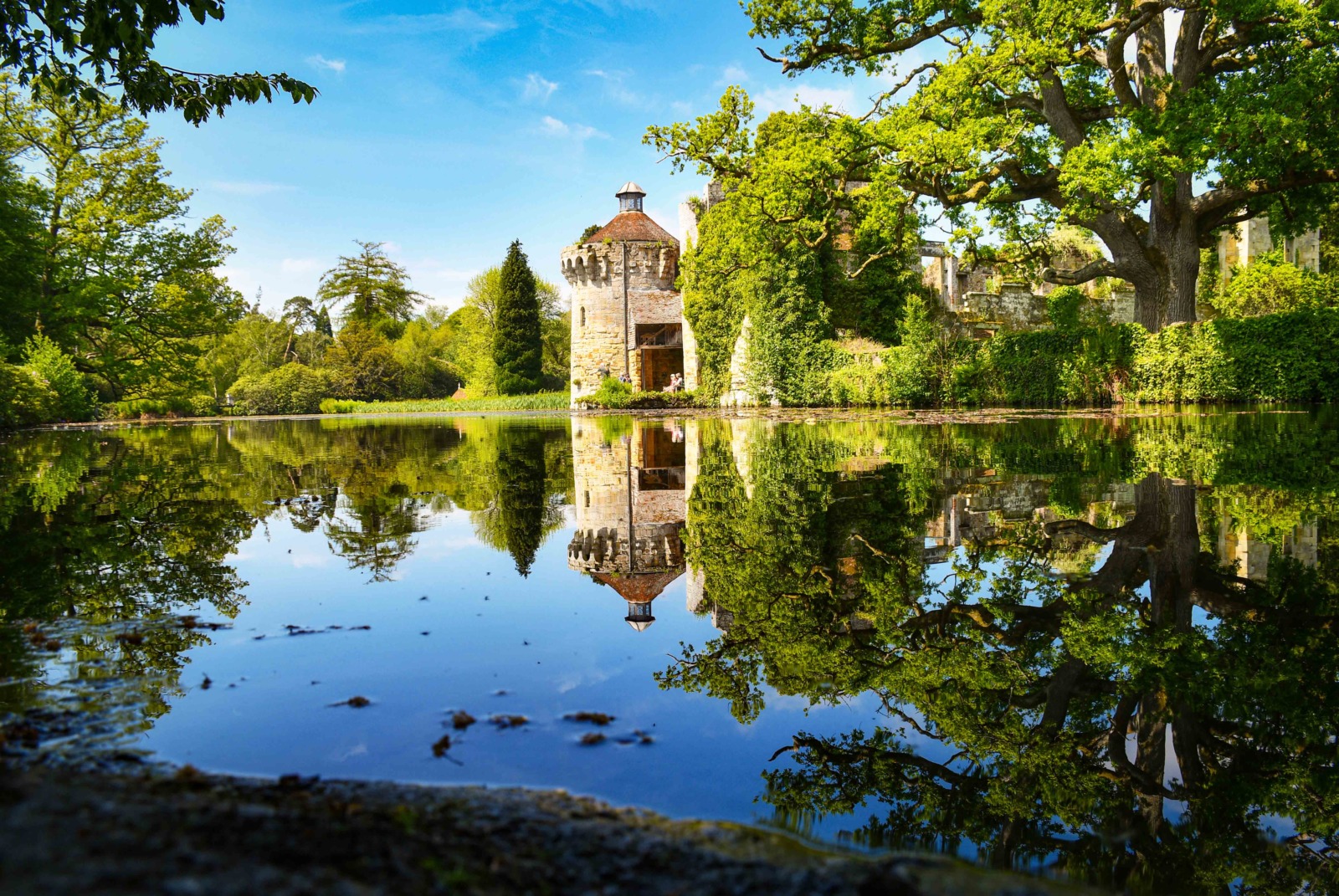 Scotney Castle Wallpapers