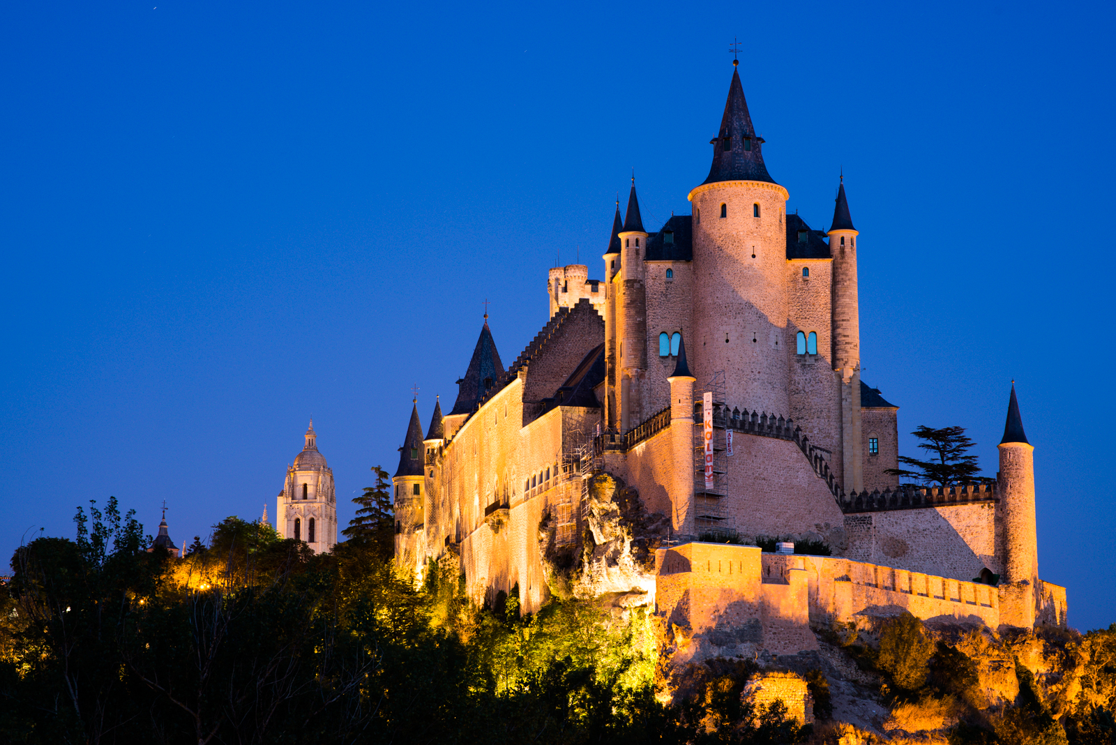 Segovia Castle Wallpapers