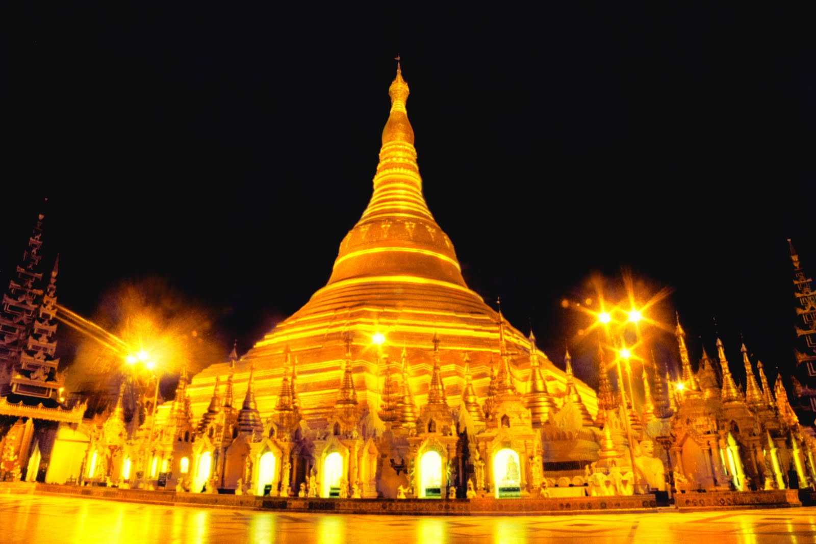 Shwedagon Pagoda Wallpapers