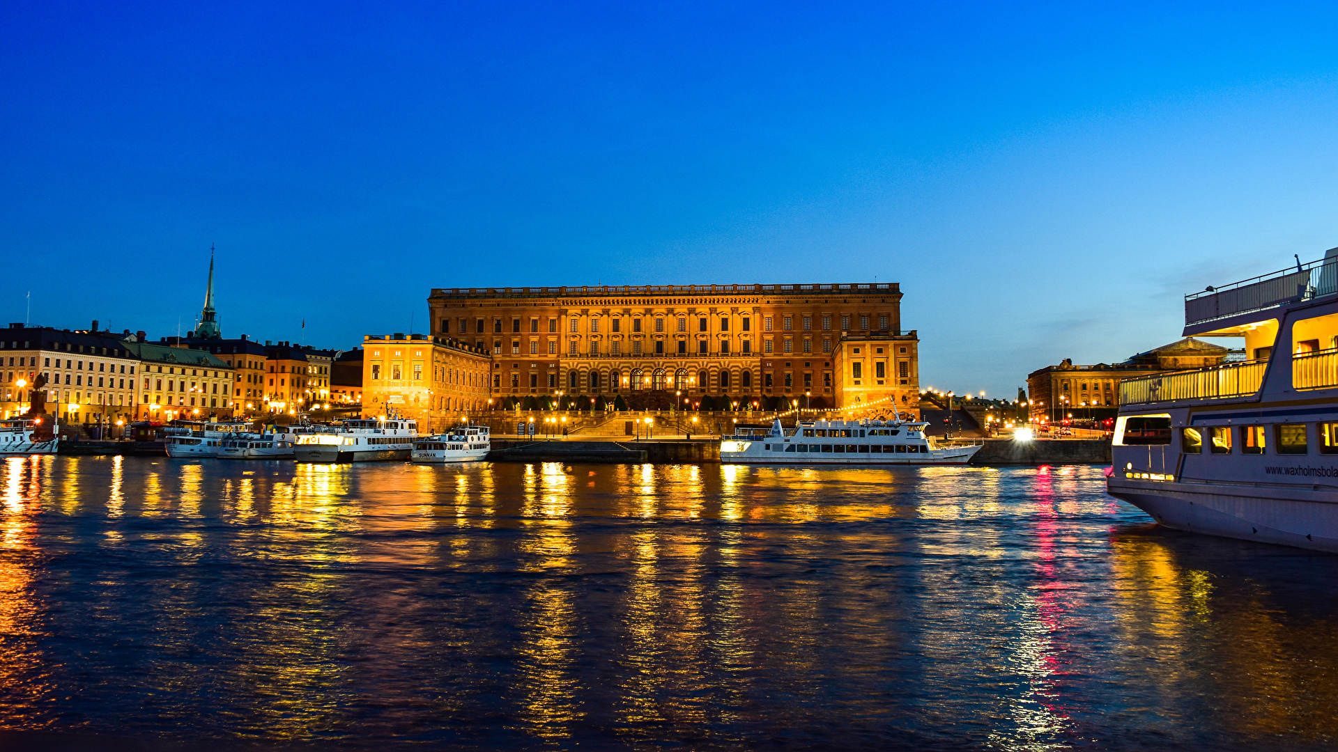 Stockholm Palace Wallpapers