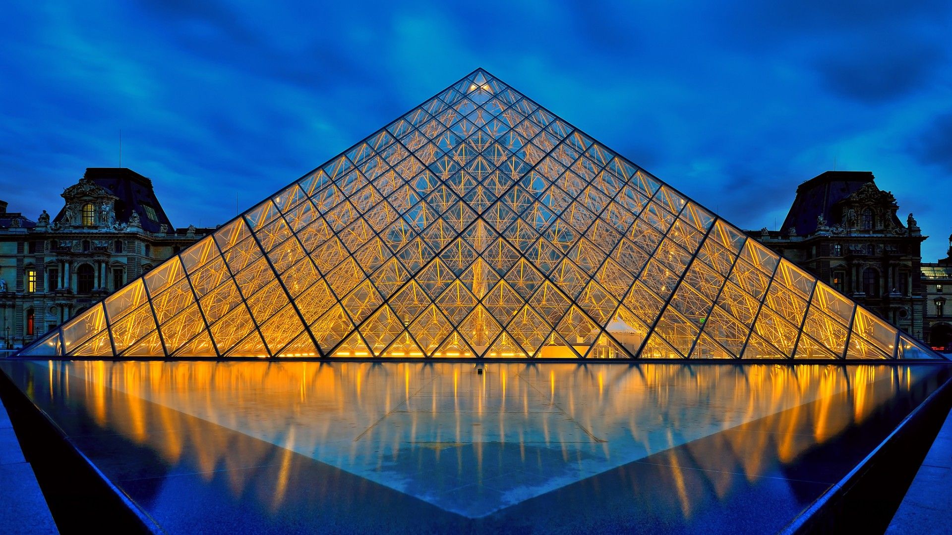 The Louvre Wallpapers